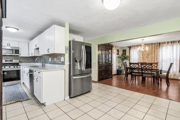 27 Royal  St, Lowell, MA 01851 - Image 12