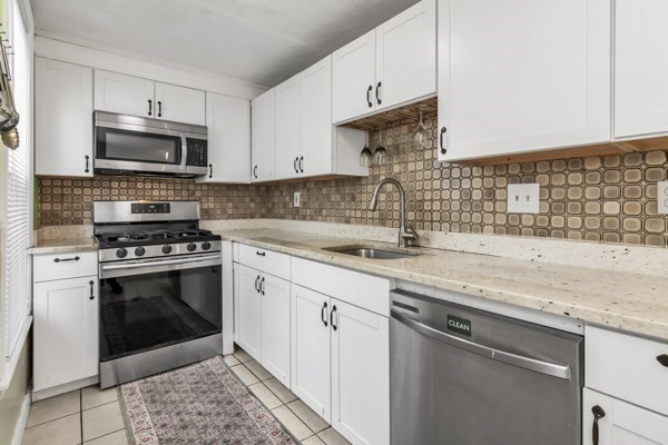 27 Royal  St, Lowell, MA 01851 - Image 16