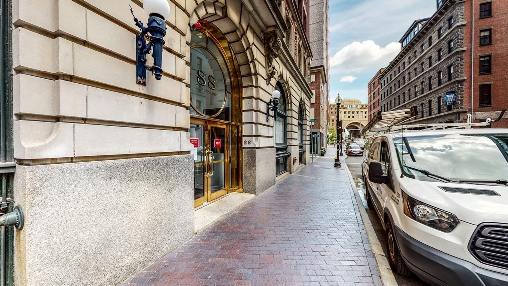 88 Broad St Unit 10, Downtown, Boston, MA 02110 - Image 2