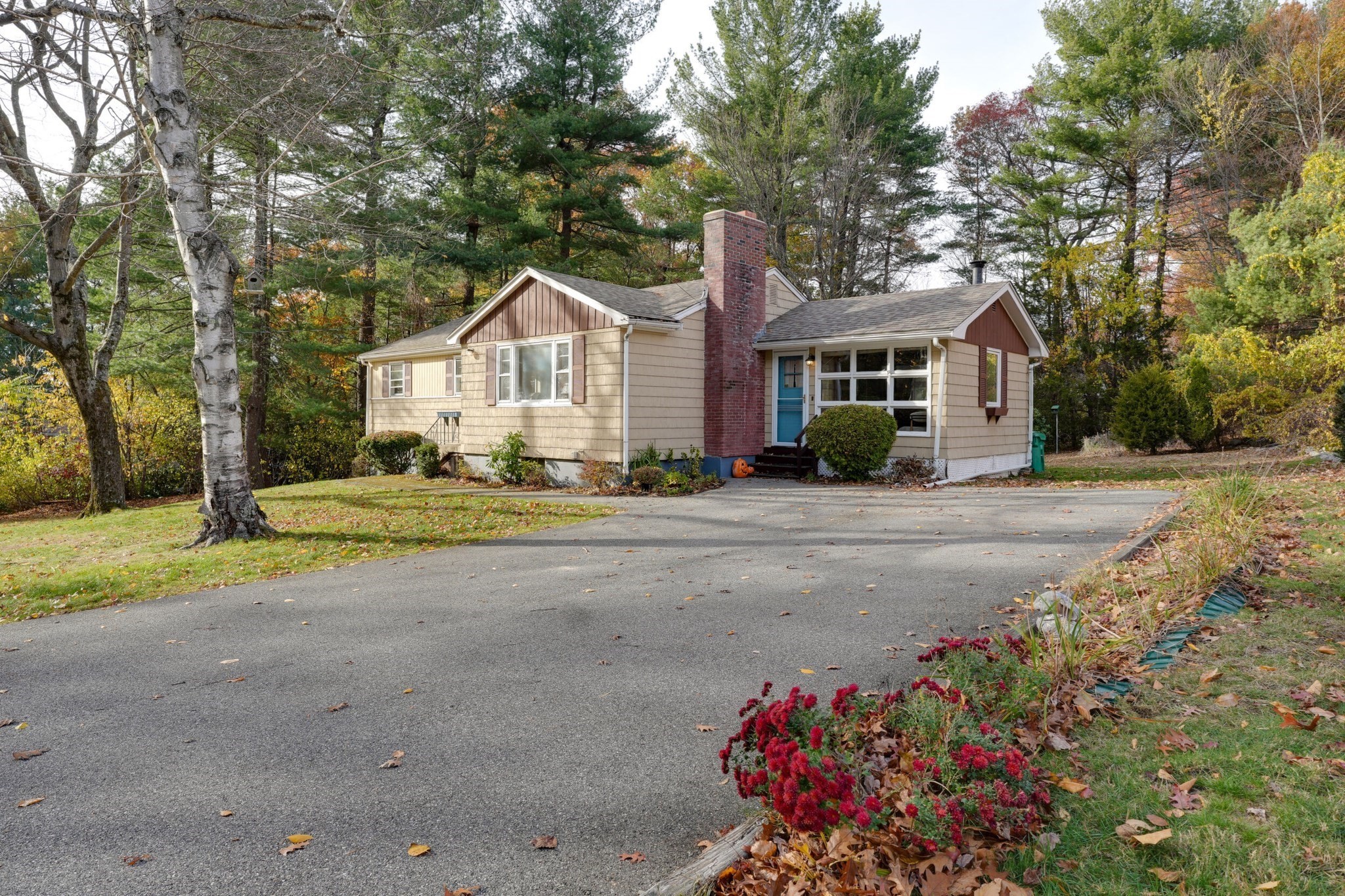 17 Evelyn St, Burlington, MA 01803 - Image 32