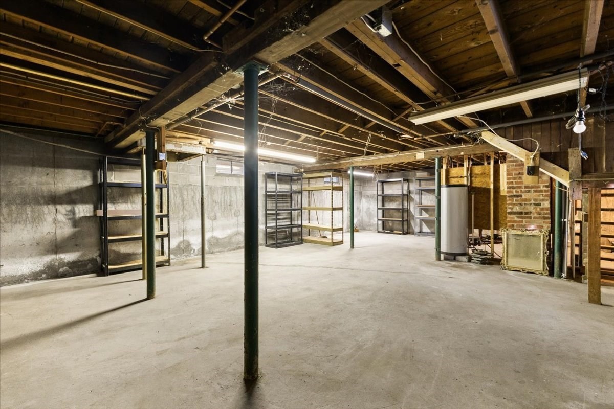 1496 Riverside Ave, Somerset, MA 02726 - Image 37