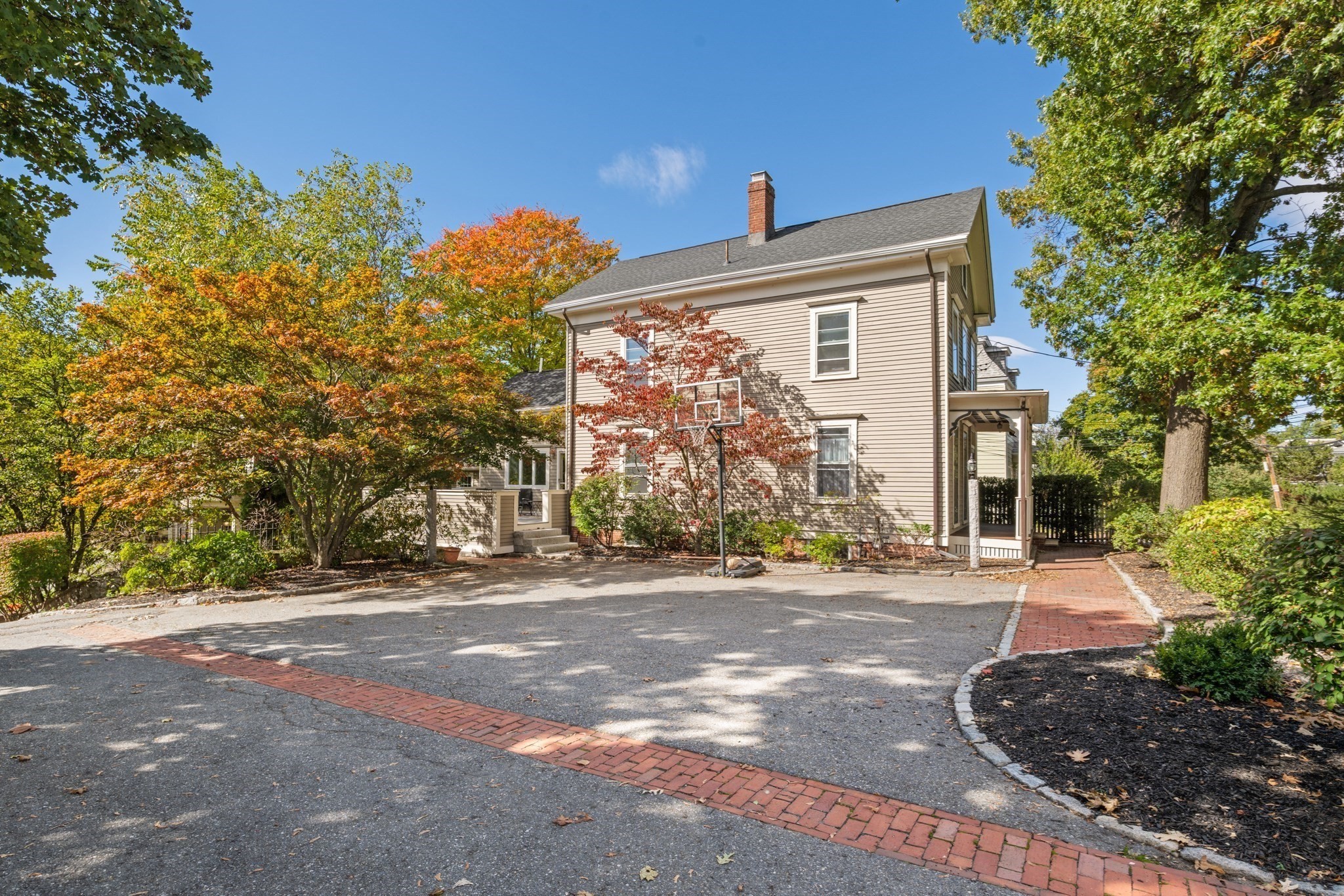 126 Summer Unit 126, Watertown, MA 02472 - Image 2