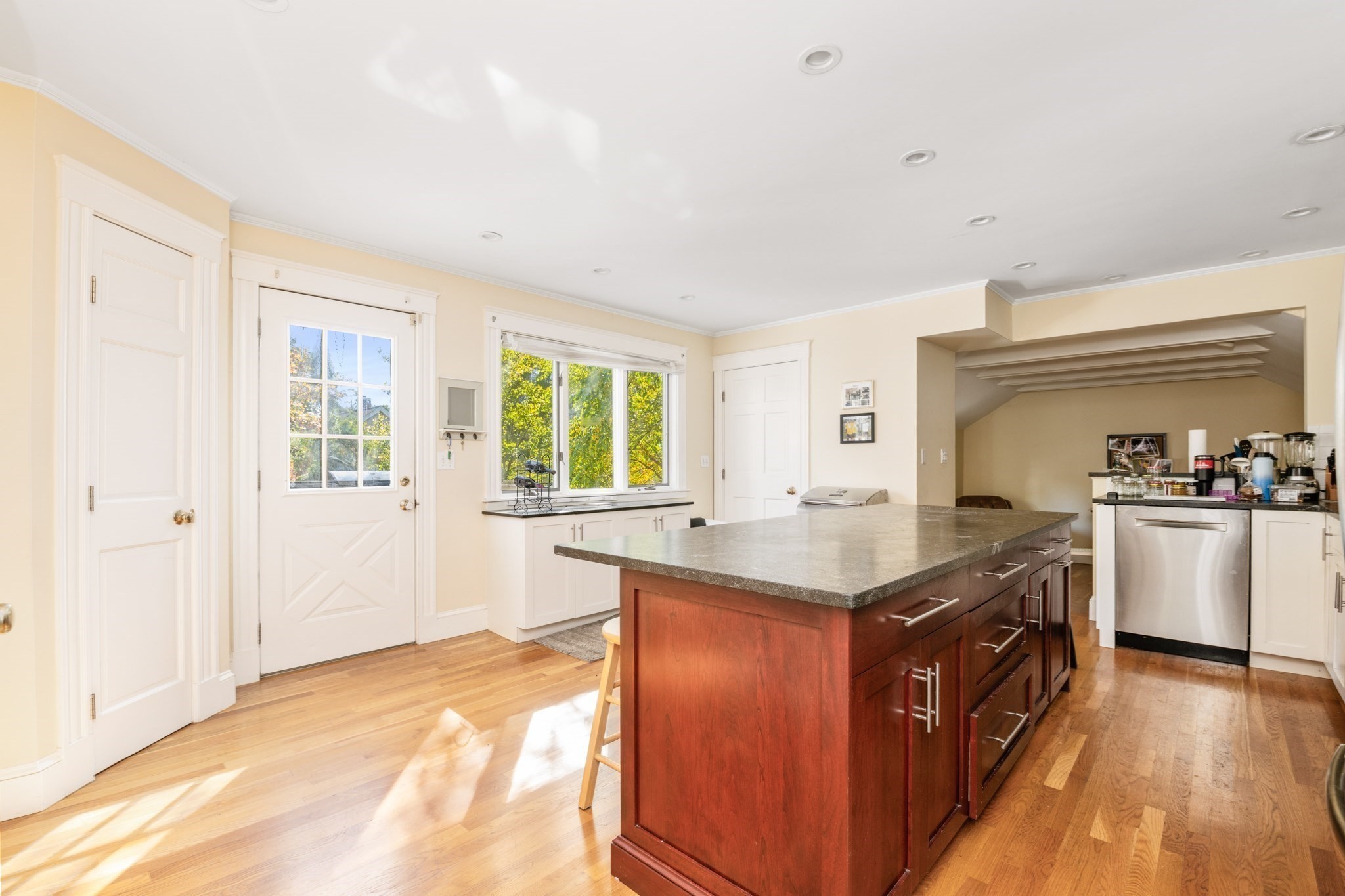 126 Summer Unit 126, Watertown, MA 02472 - Image 4