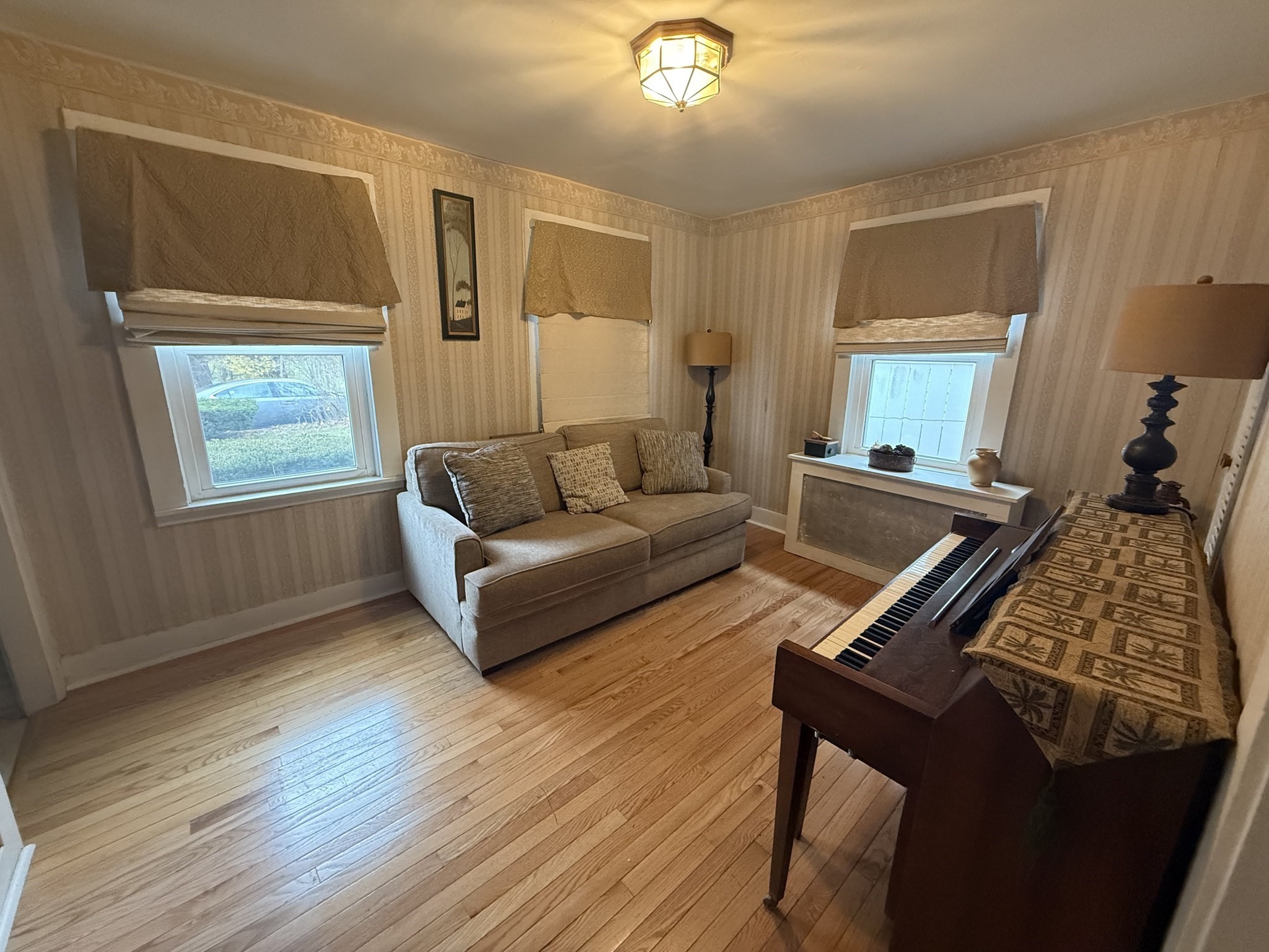 287 Bacon St, Natick, MA 01760 - Image 2