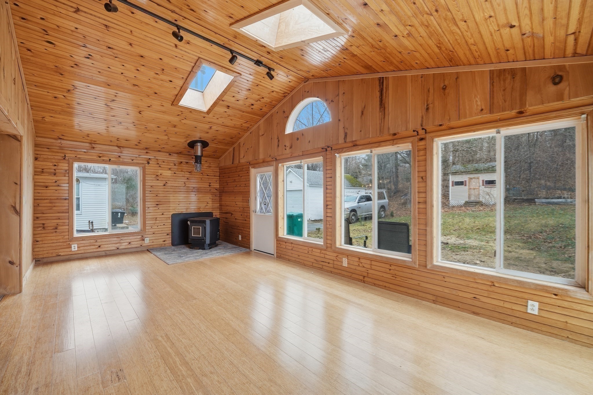 29 Liberty, Warren, MA 01083 - Image 22