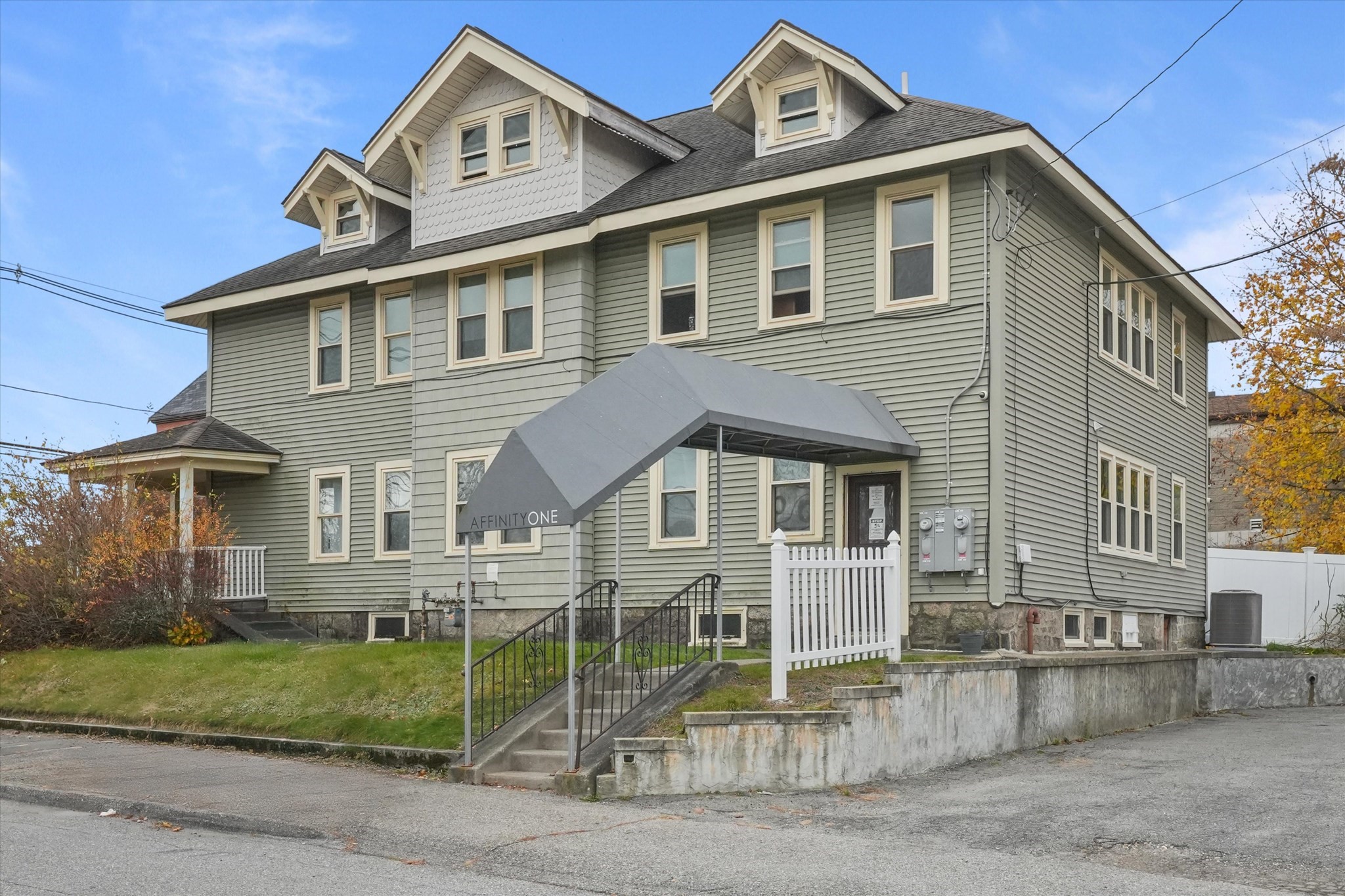 37 Main St., Millbury, MA 01527 - Image 1
