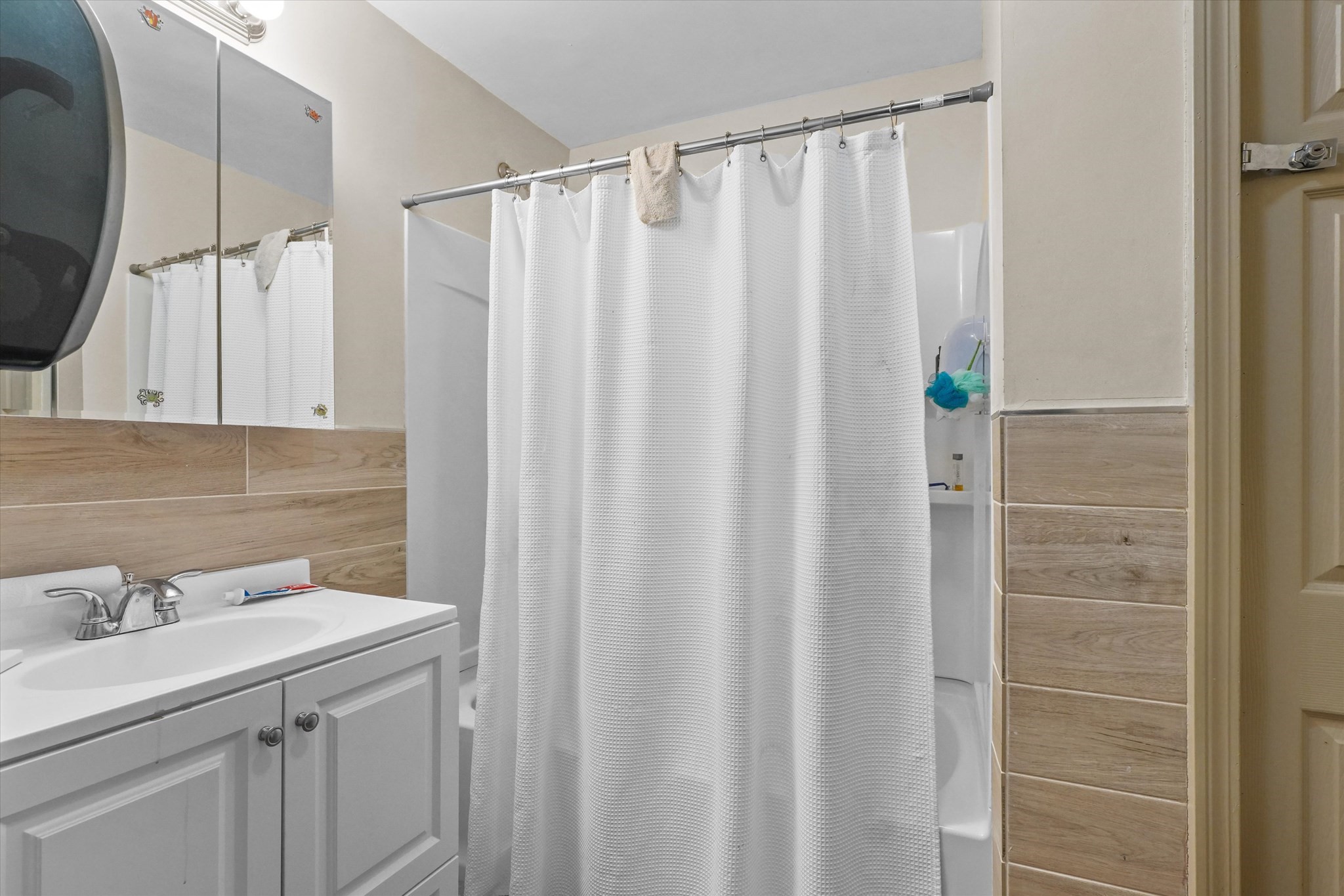 37 Main St., Millbury, MA 01527 - Image 14