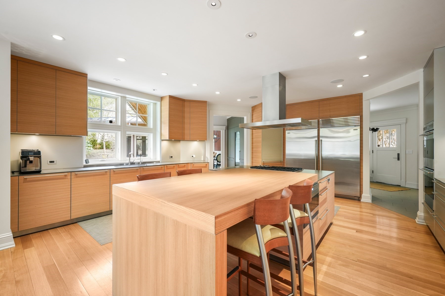 55 Ridge Hill Farm Rd, Wellesley, MA 02482 - Image 12