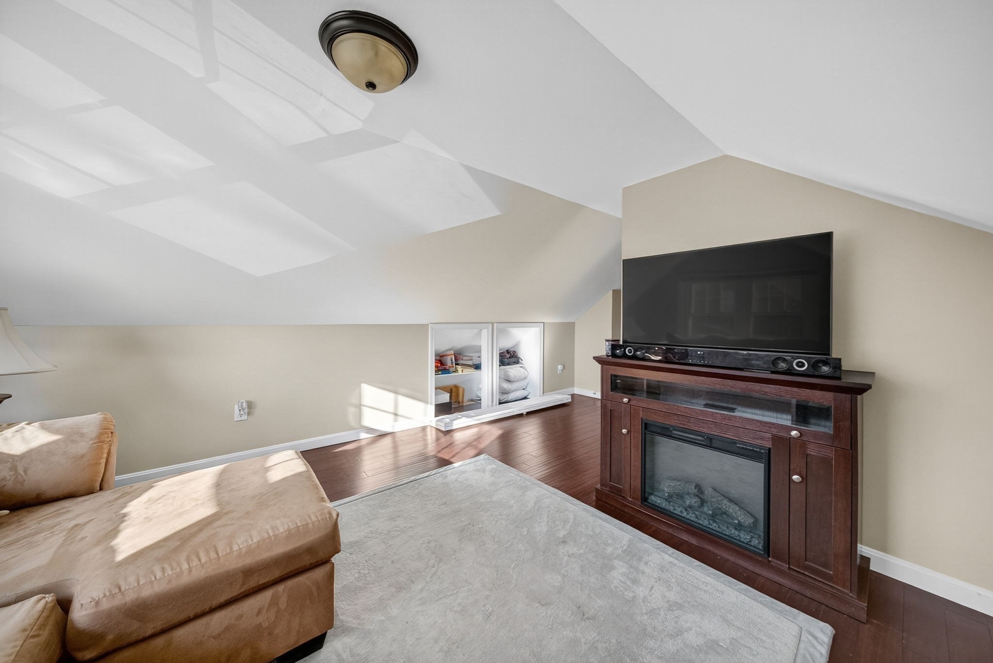 211 Lowell Street, New Bedford, MA 02745 - Image 19