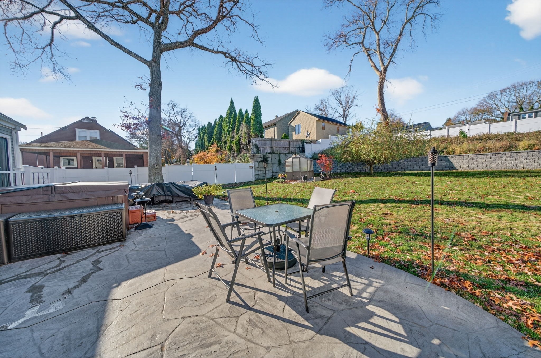 211 Lowell Street, New Bedford, MA 02745 - Image 32