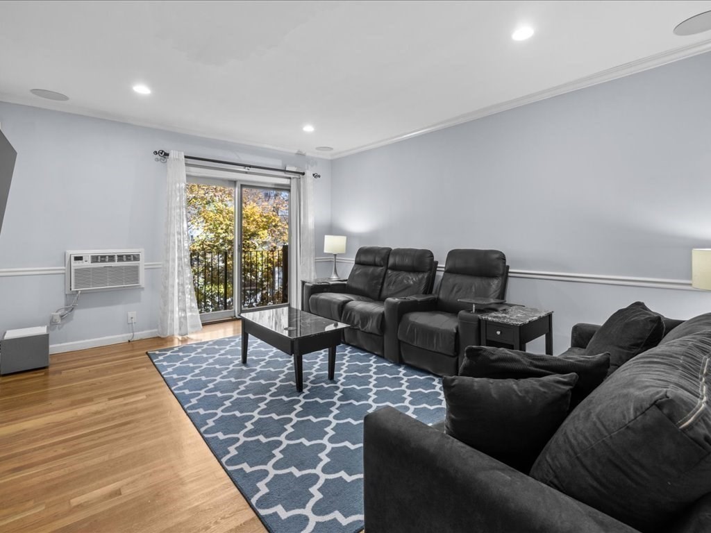 22 Branchfield St Unit D4, Dorchester, Boston, MA 02124 - Image 8