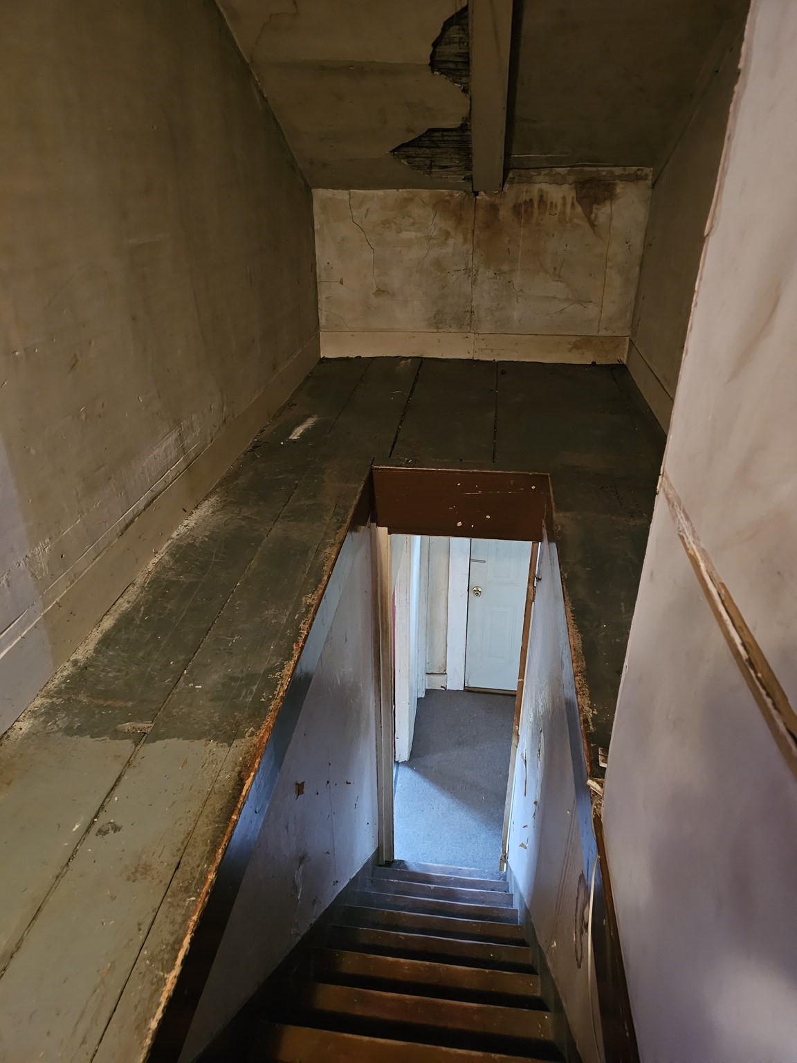 555 Highland Ave, Phillipston, MA 01331 - Image 14