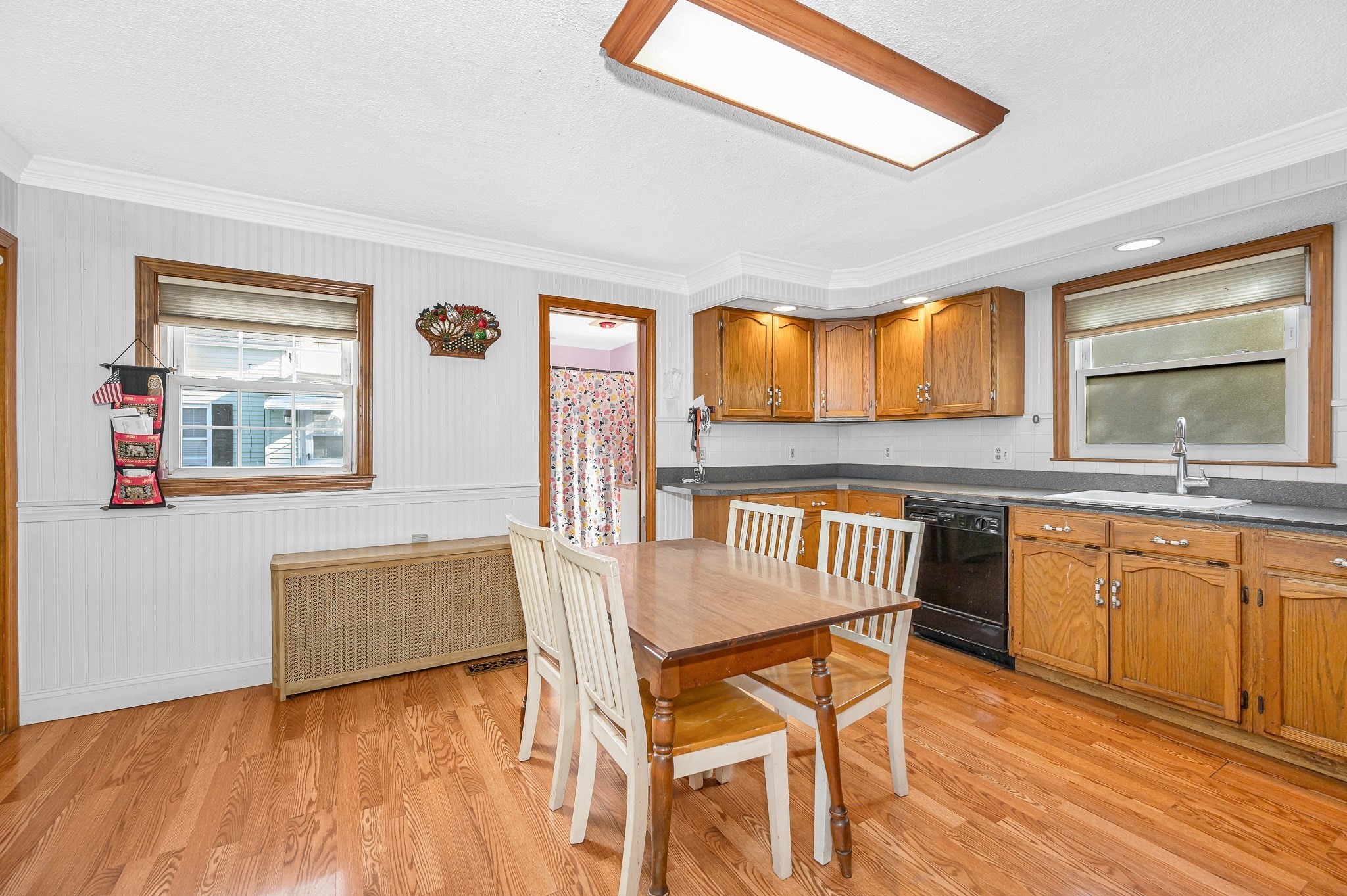 13 Lundberg St, Lowell, MA 01852 - Image 5