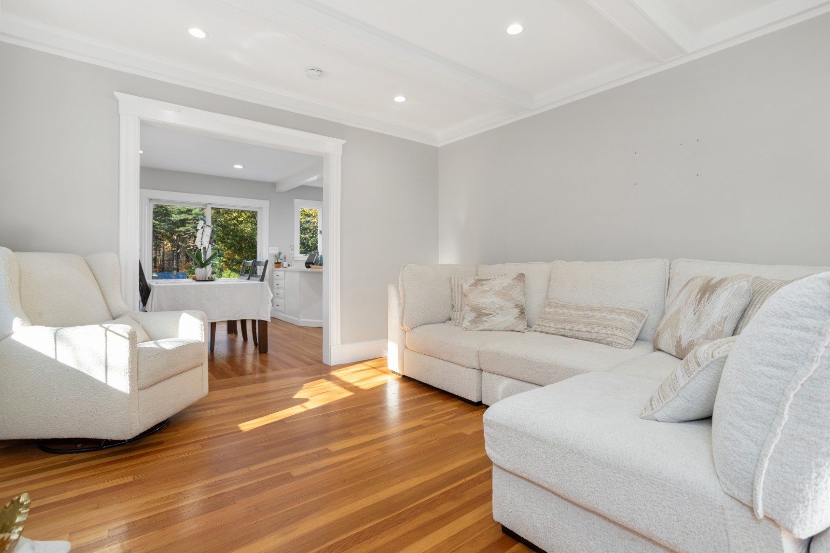 928 Main St, Lynnfield, MA 01940 - Image 11