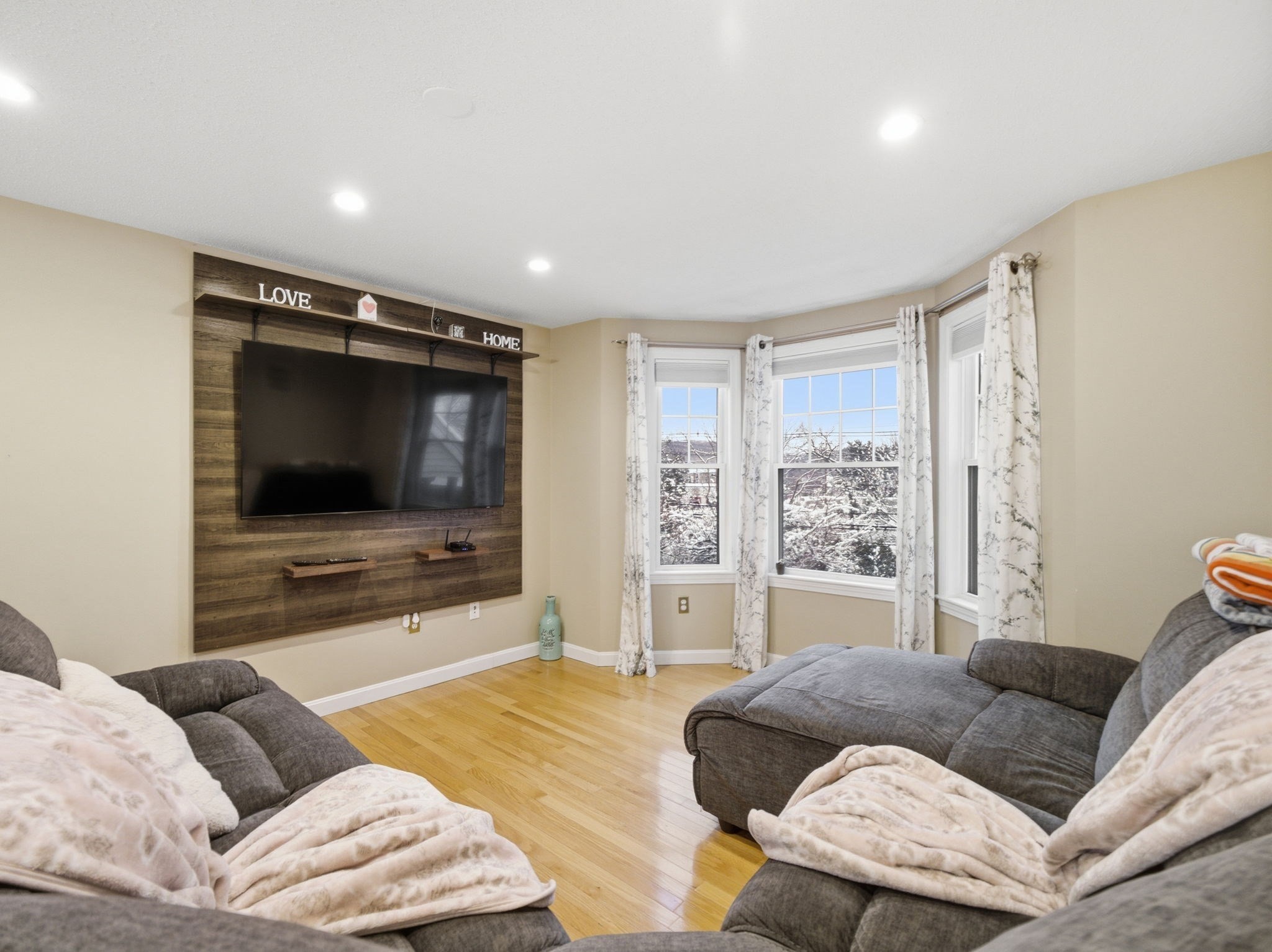 105 Ferry Rd Unit 105, Haverhill, MA 01835 - Image 3