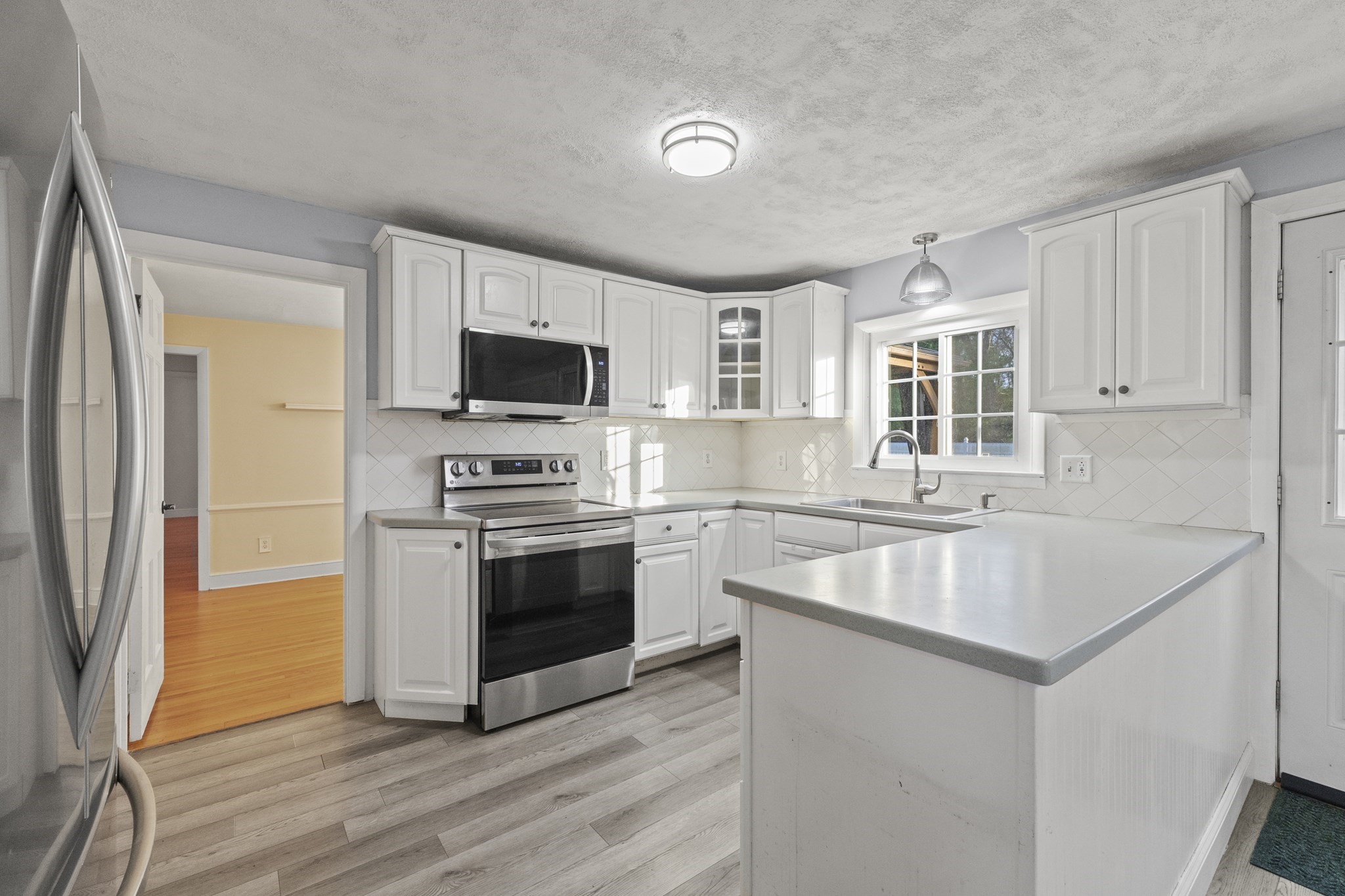 29 May, North Attleboro, MA 02760 - Image 28