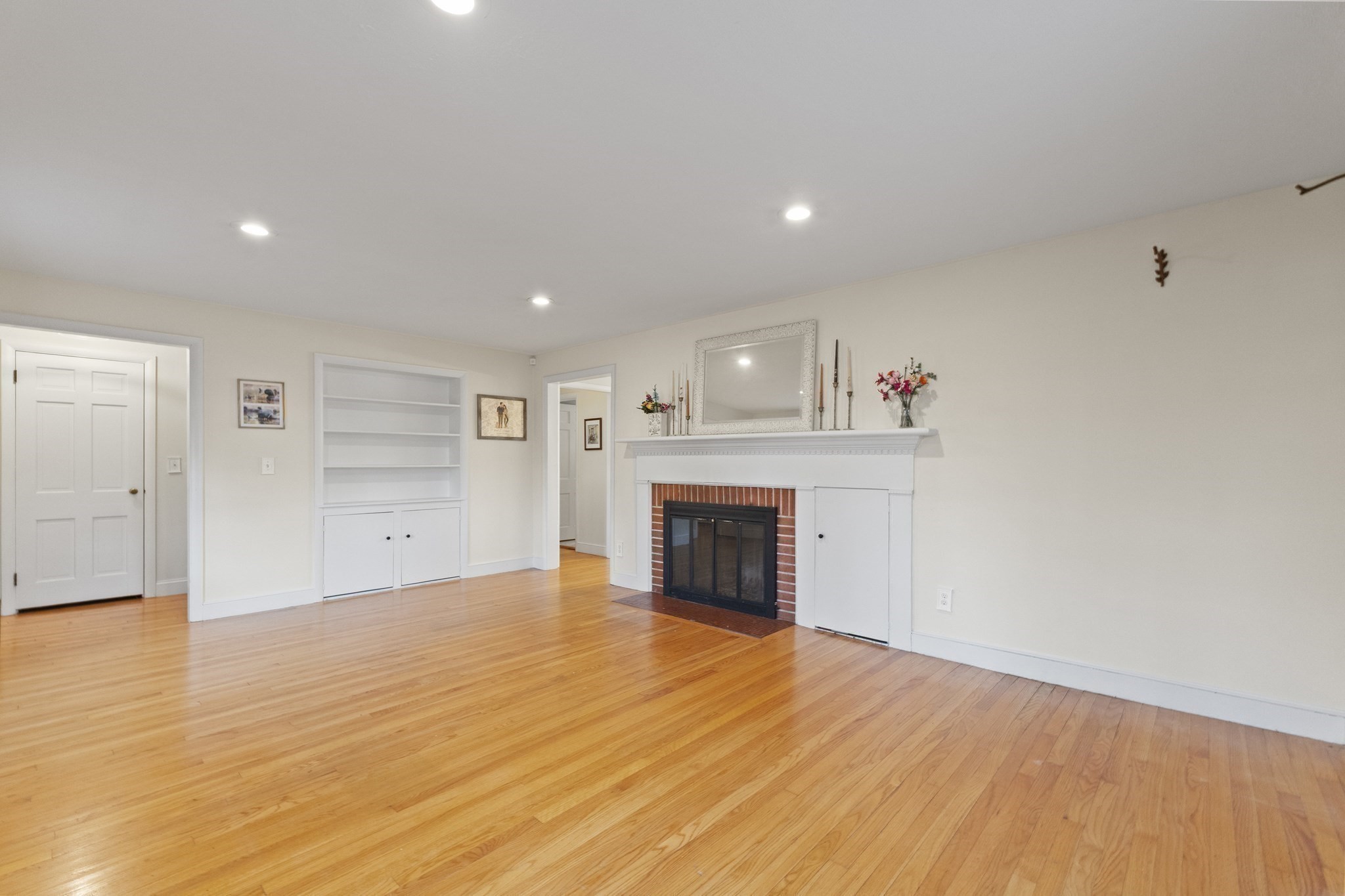 29 May, North Attleboro, MA 02760 - Image 4