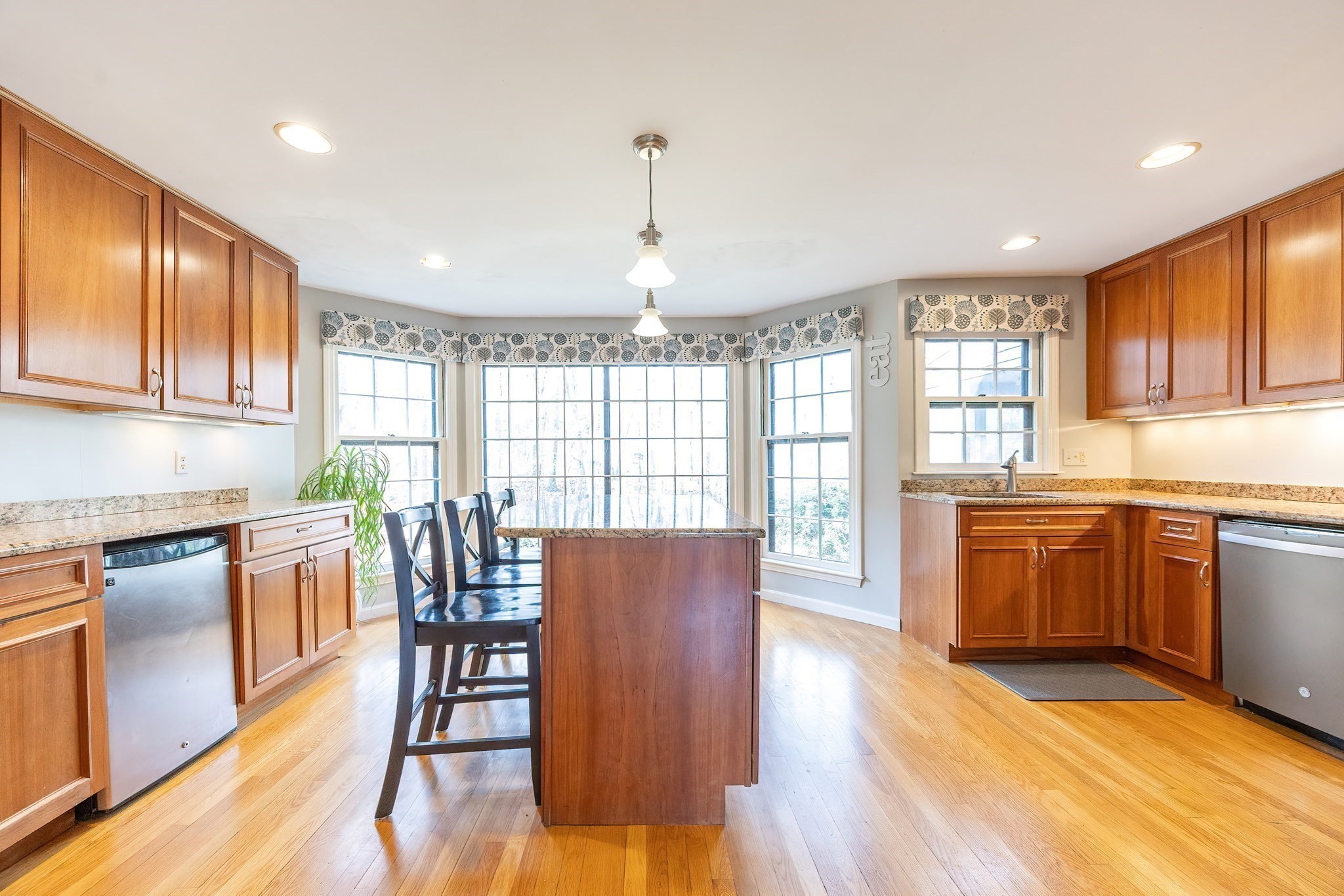 11 Garry Dr, Medfield, MA 02052 - Image 6