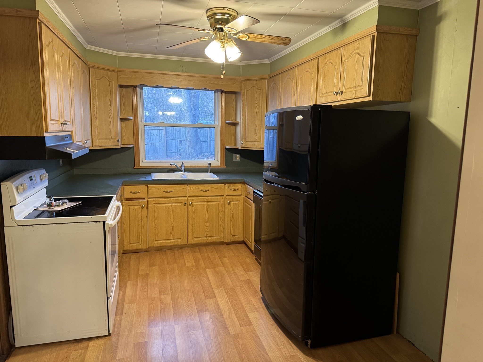 93 Cross St, Gardner, MA 01440 - Image 20