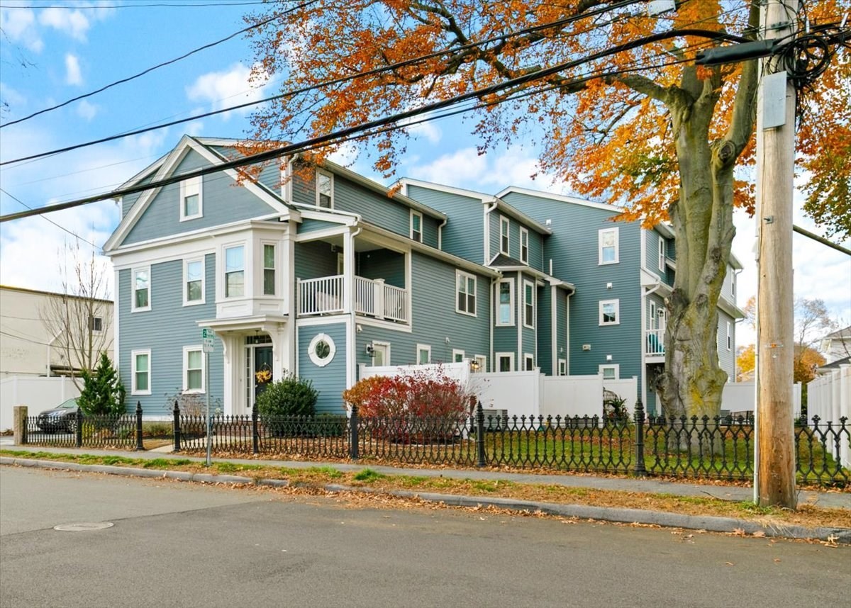 25 Cherry Unit 3, Danvers, MA 01923 - Image 2