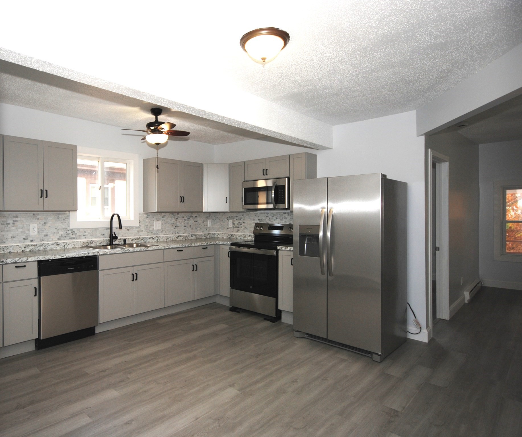 72 Hall St, Springfield, MA 01108 - Image 17