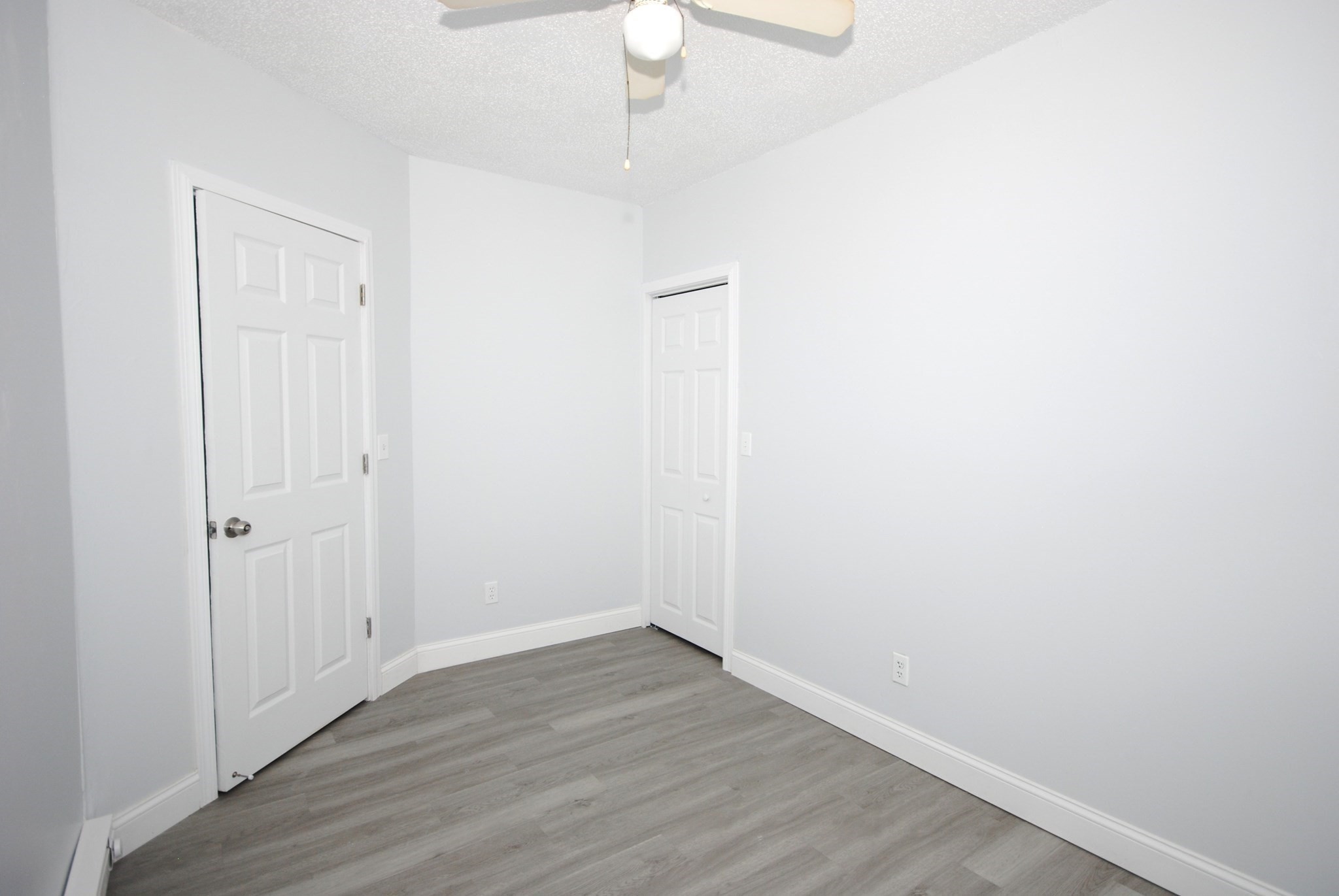 72 Hall St, Springfield, MA 01108 - Image 25