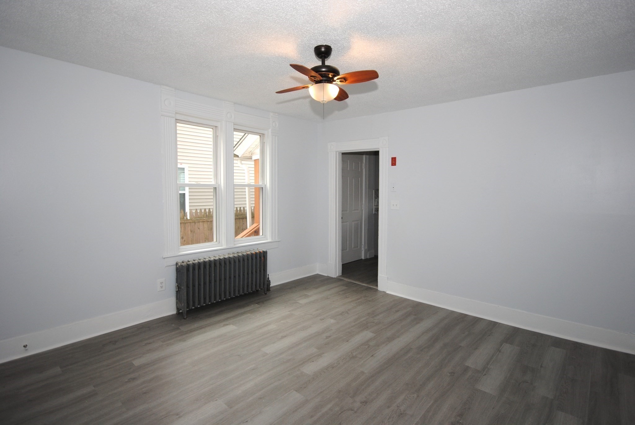 72 Hall St, Springfield, MA 01108 - Image 9