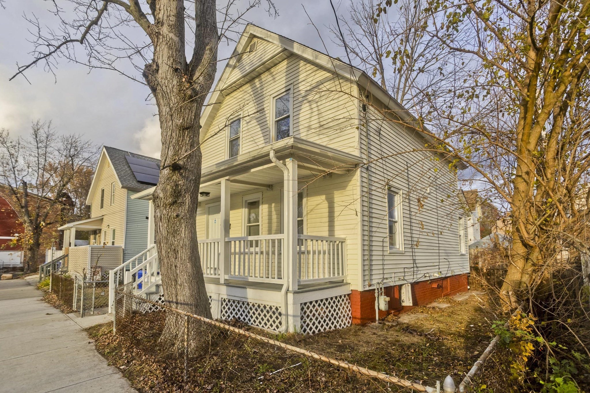 81 Hayden Ave, Springfield, MA 01109 - Image 2
