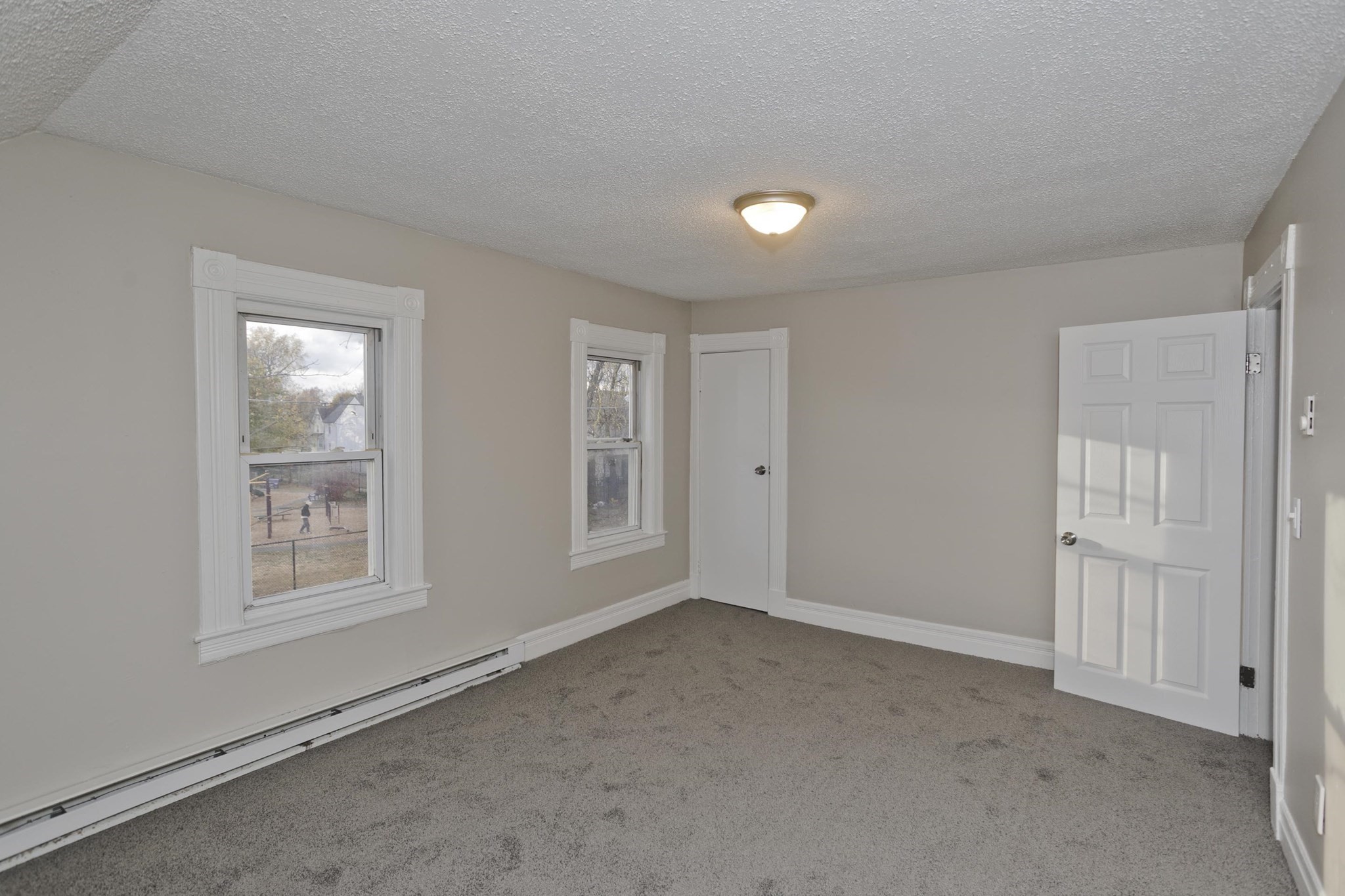 81 Hayden Ave, Springfield, MA 01109 - Image 13