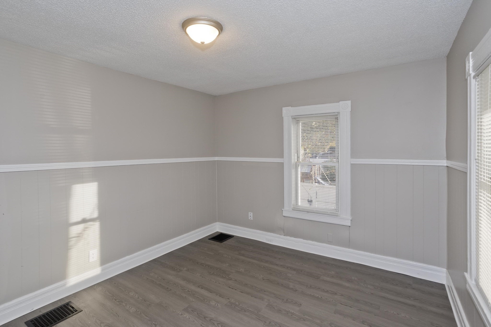 81 Hayden Ave, Springfield, MA 01109 - Image 16