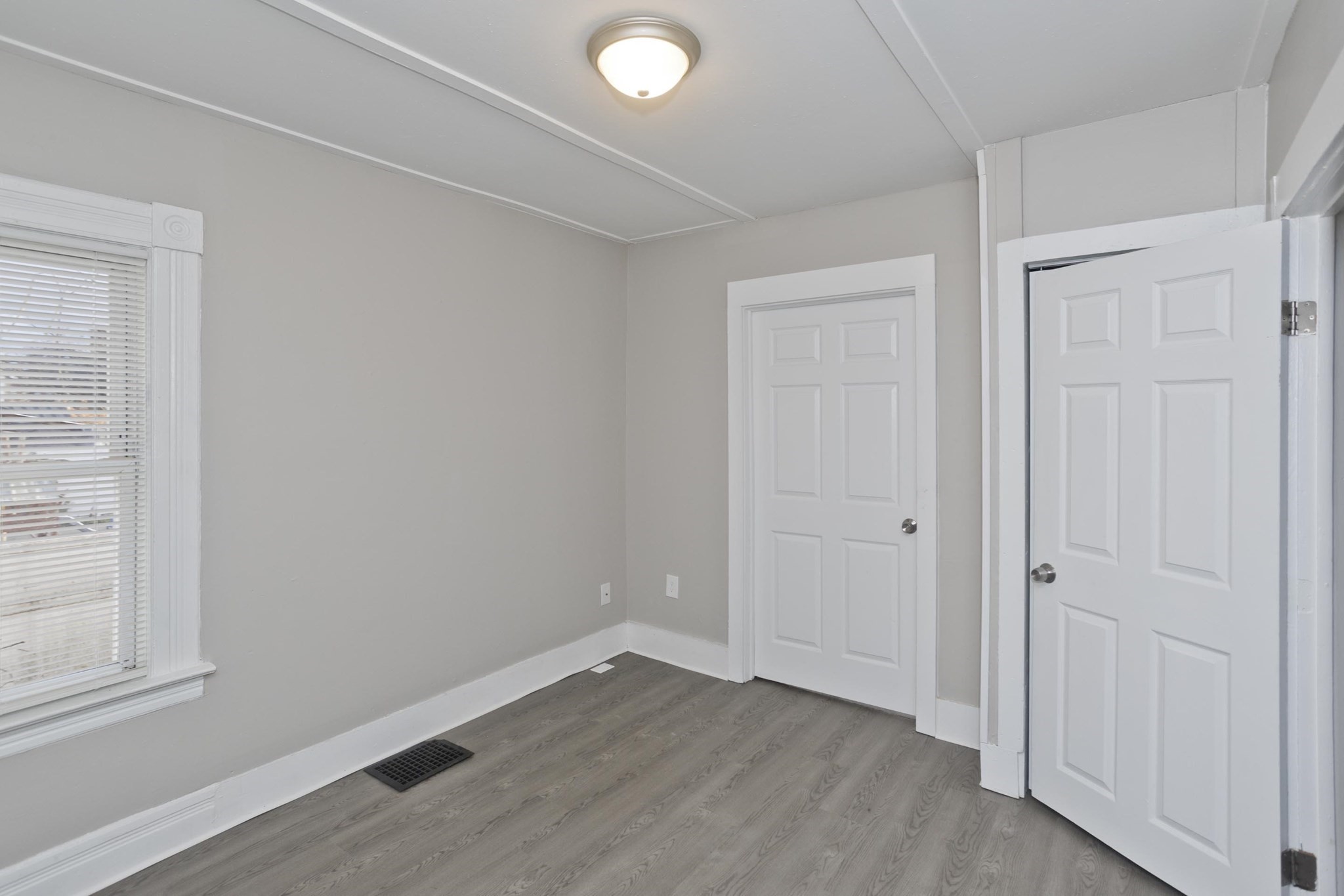 81 Hayden Ave, Springfield, MA 01109 - Image 29