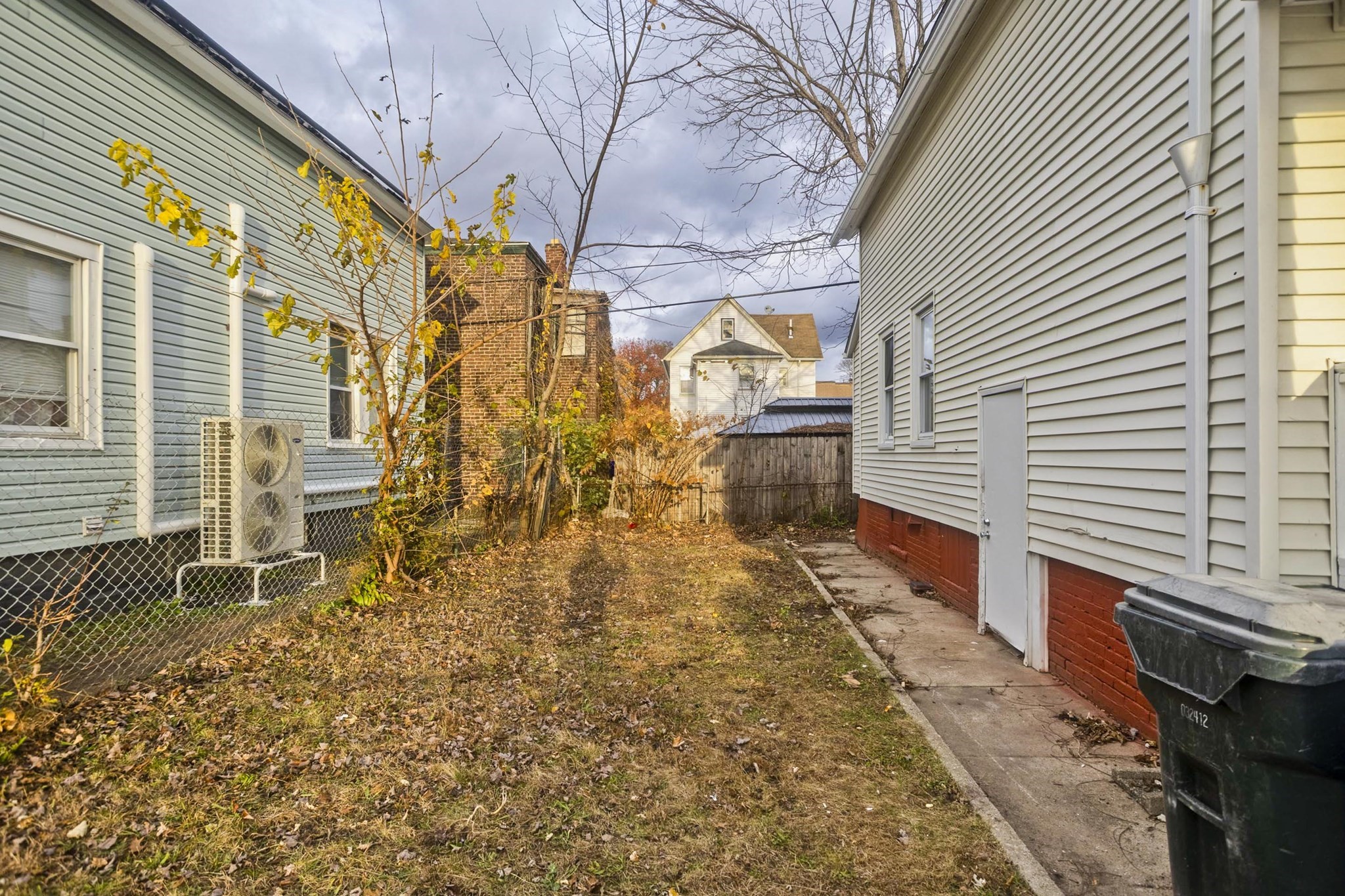 81 Hayden Ave, Springfield, MA 01109 - Image 4