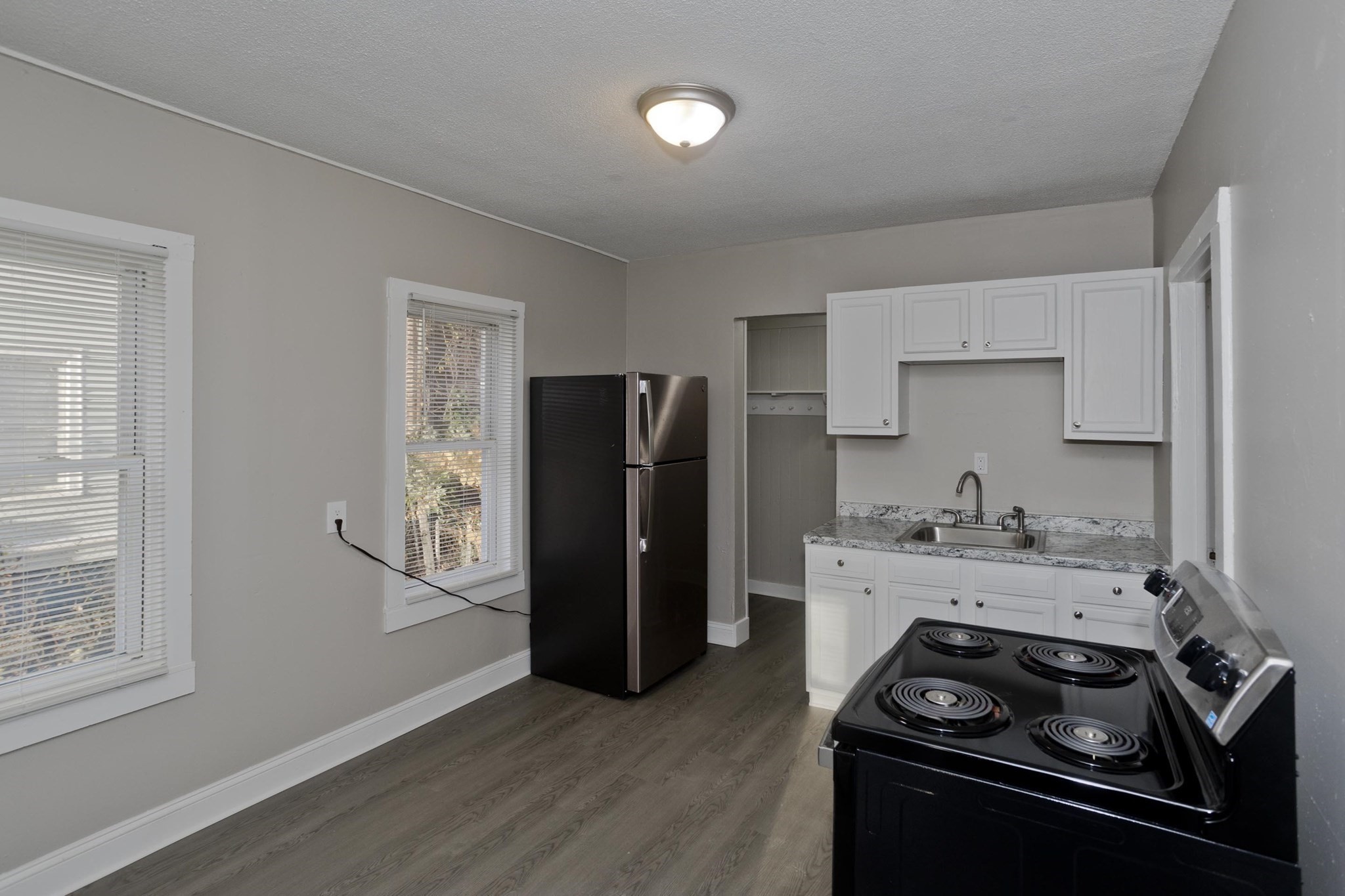 81 Hayden Ave, Springfield, MA 01109 - Image 7