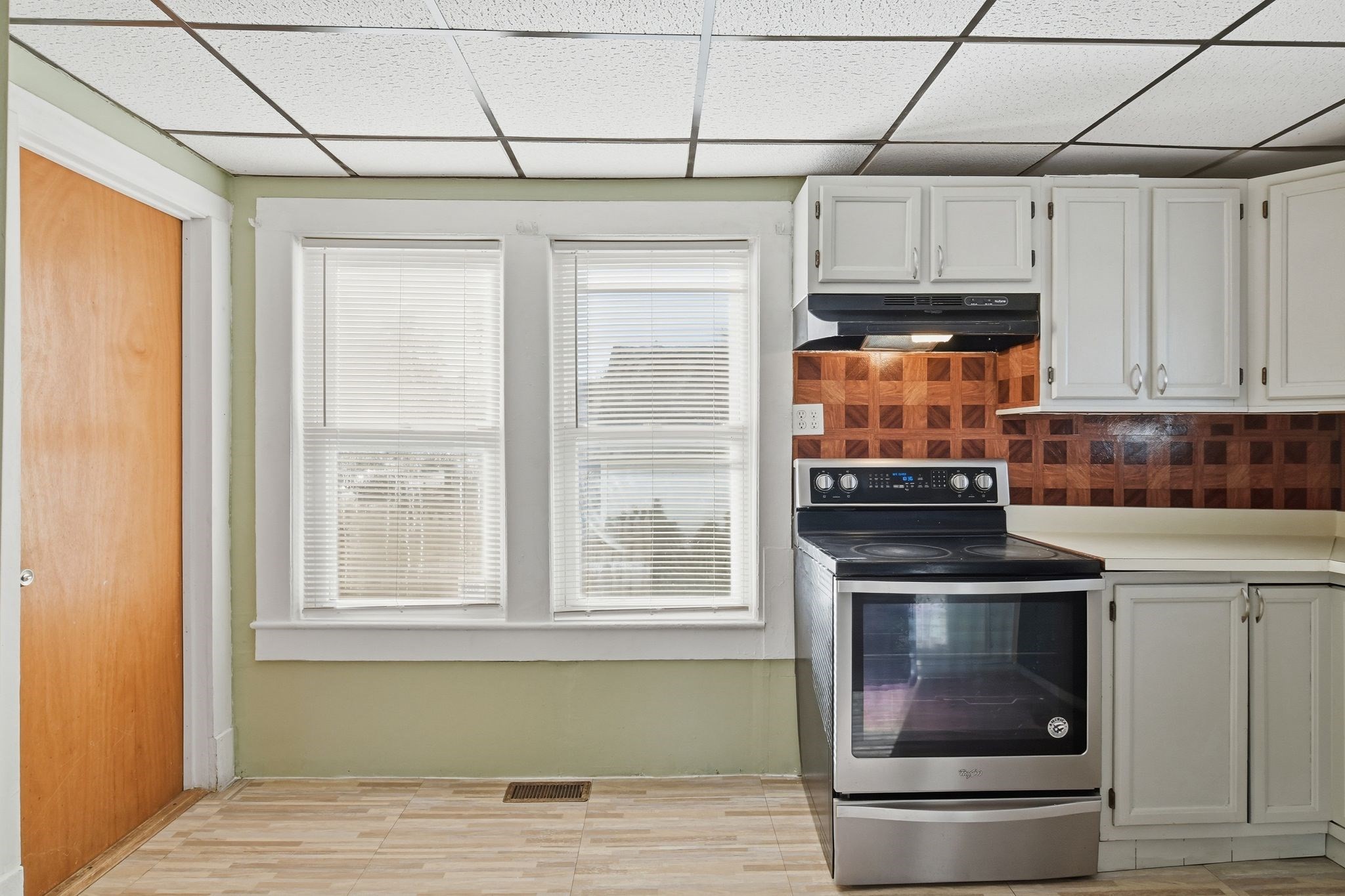 114 Monrovia St, Springfield, MA 01104 - Image 15