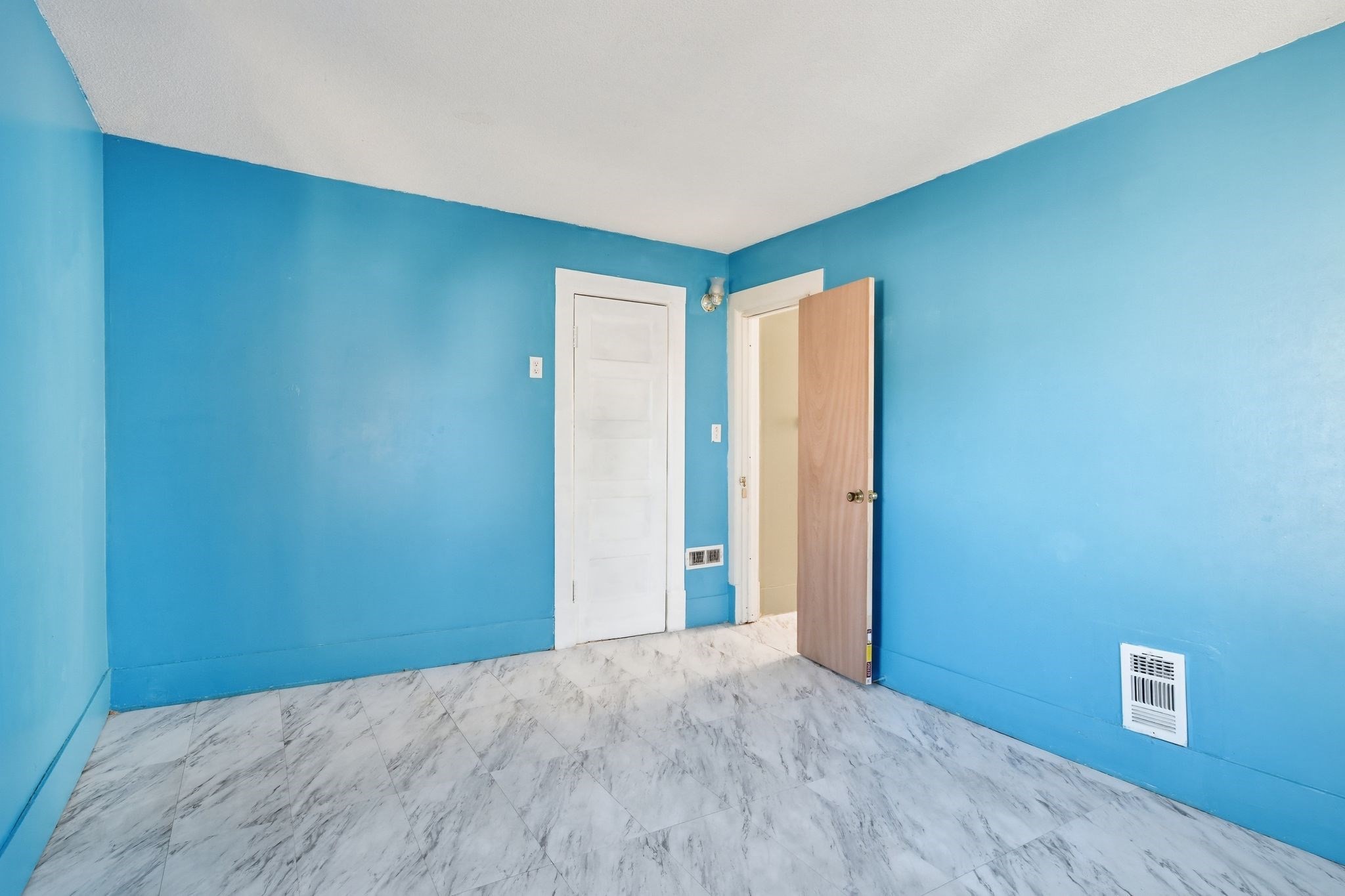 114 Monrovia St, Springfield, MA 01104 - Image 26