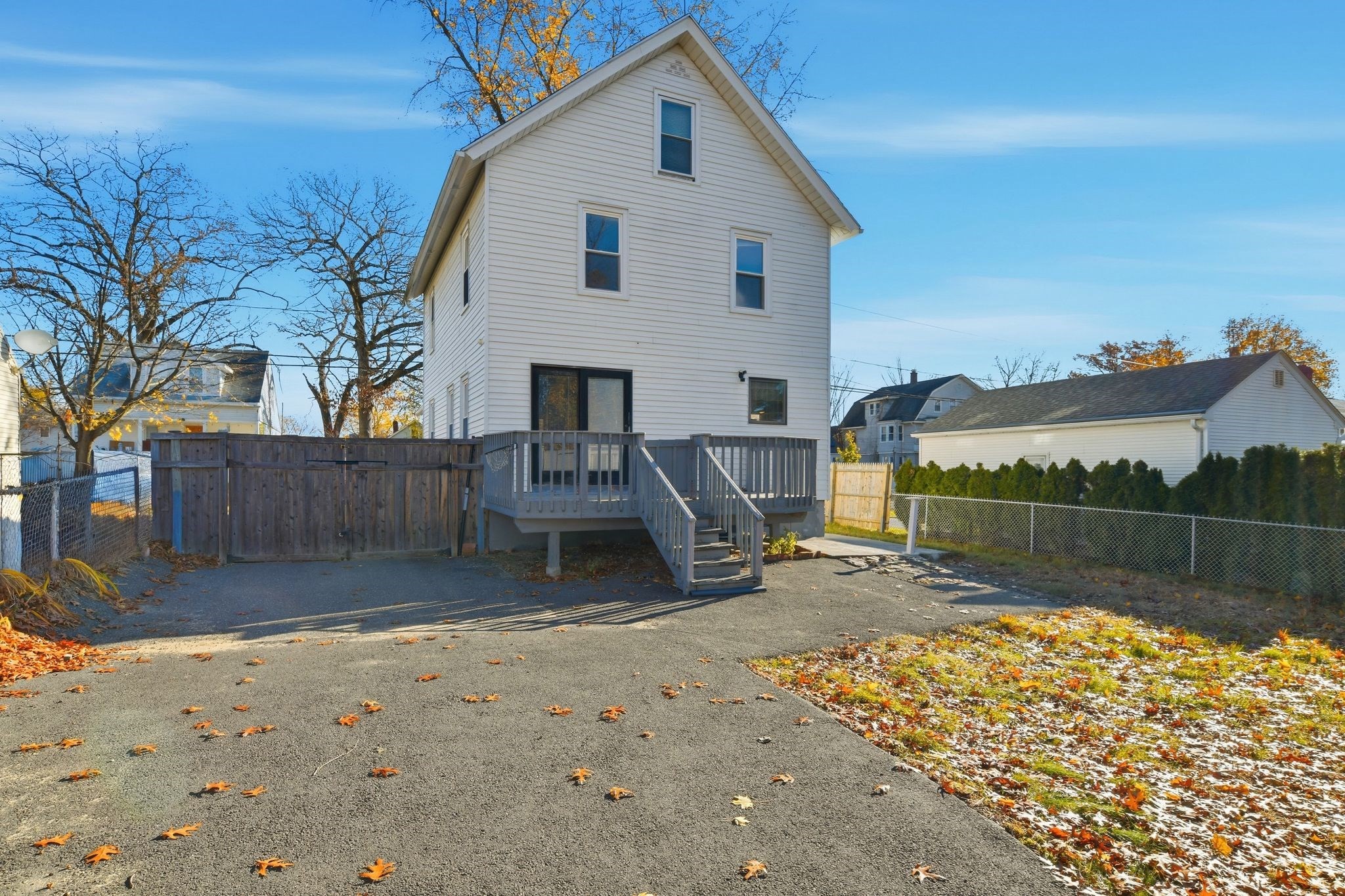 114 Monrovia St, Springfield, MA 01104 - Image 36