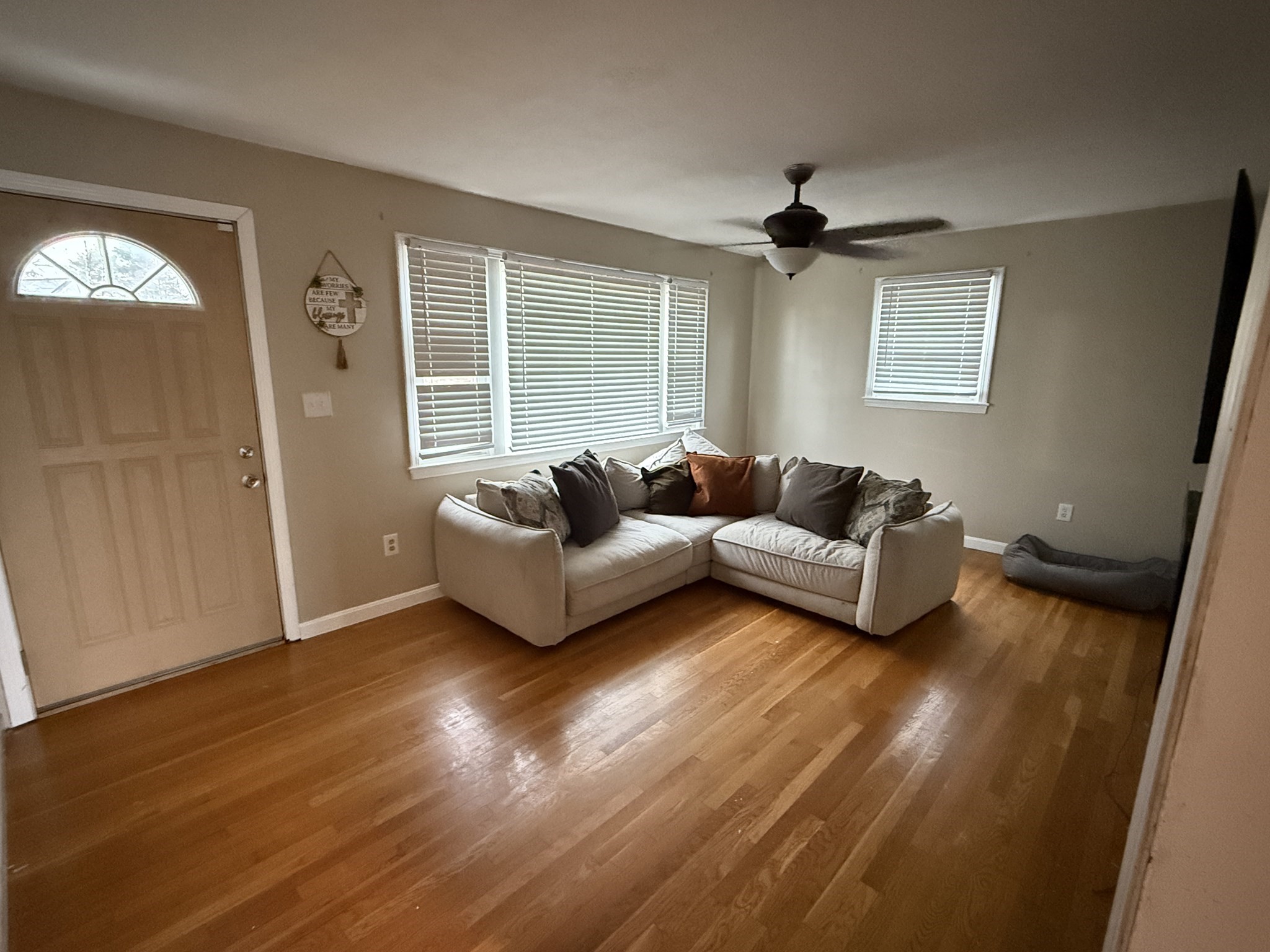 96 Beacon St, Lawrence, MA 01843 - Image 3