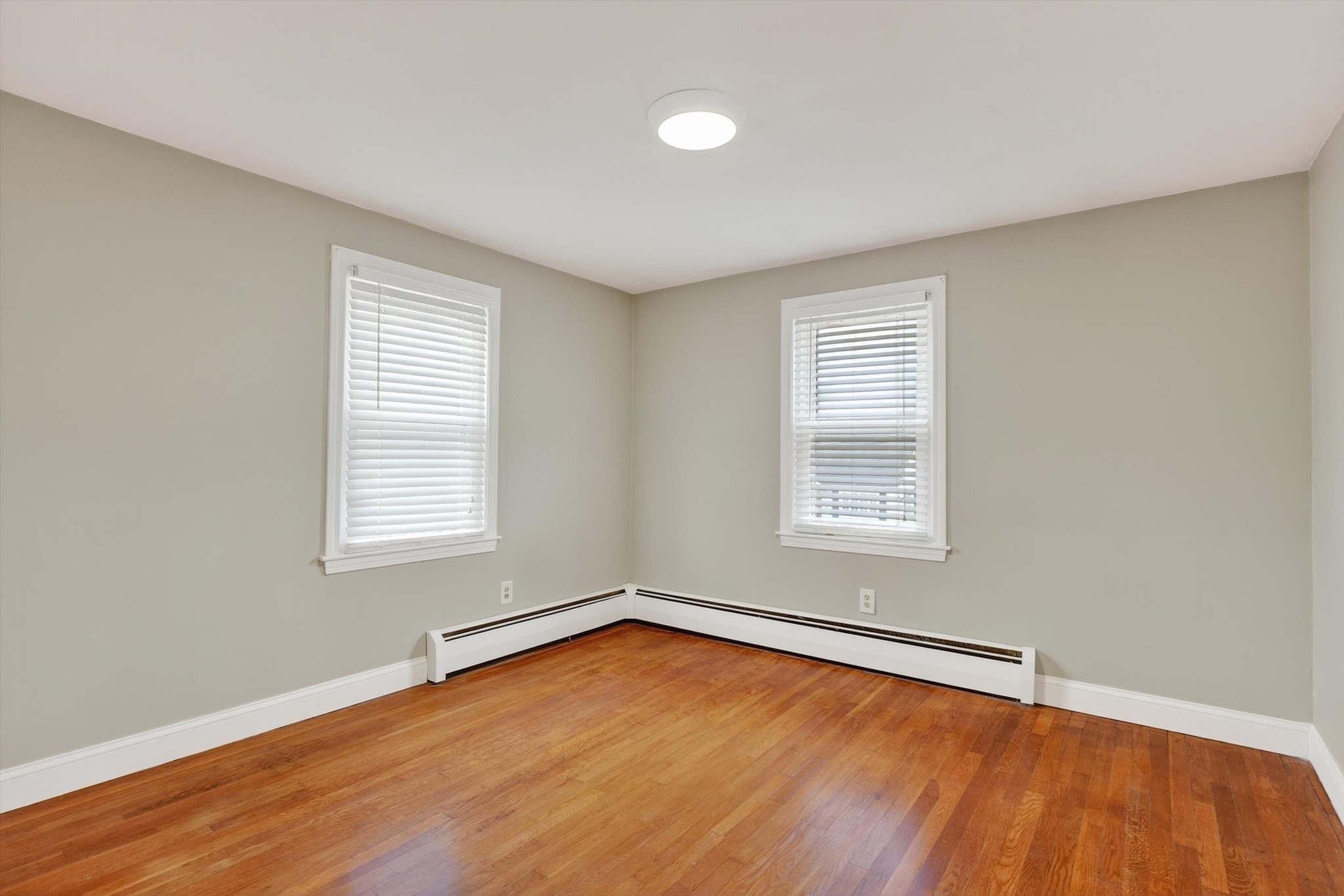 35 Camilla Ave, Dracut, MA 01826 - Image 13