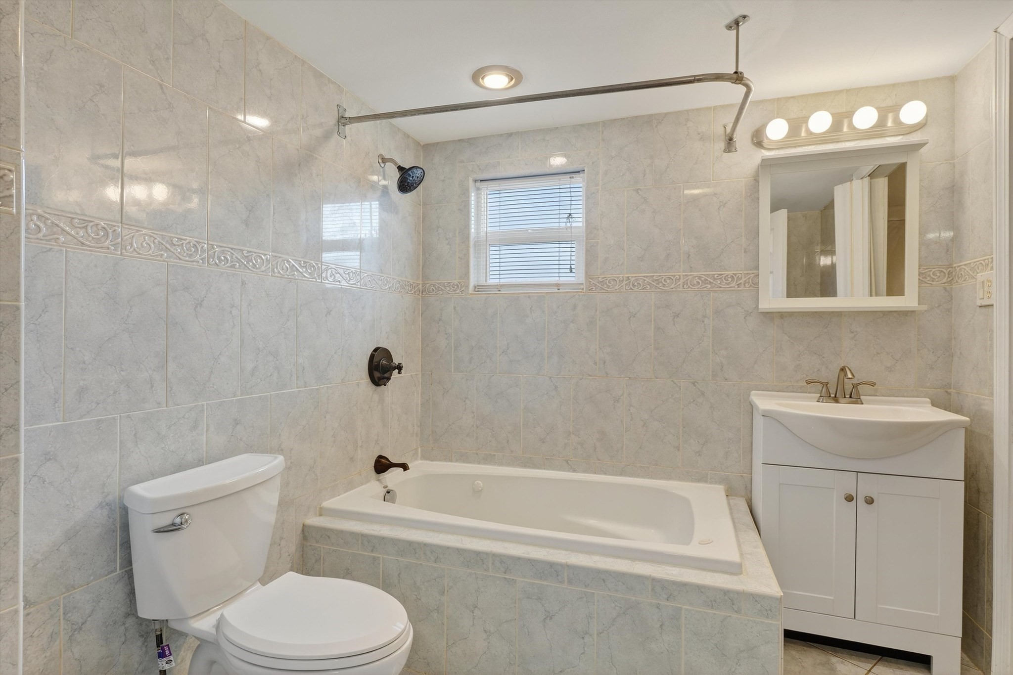 35 Camilla Ave, Dracut, MA 01826 - Image 20