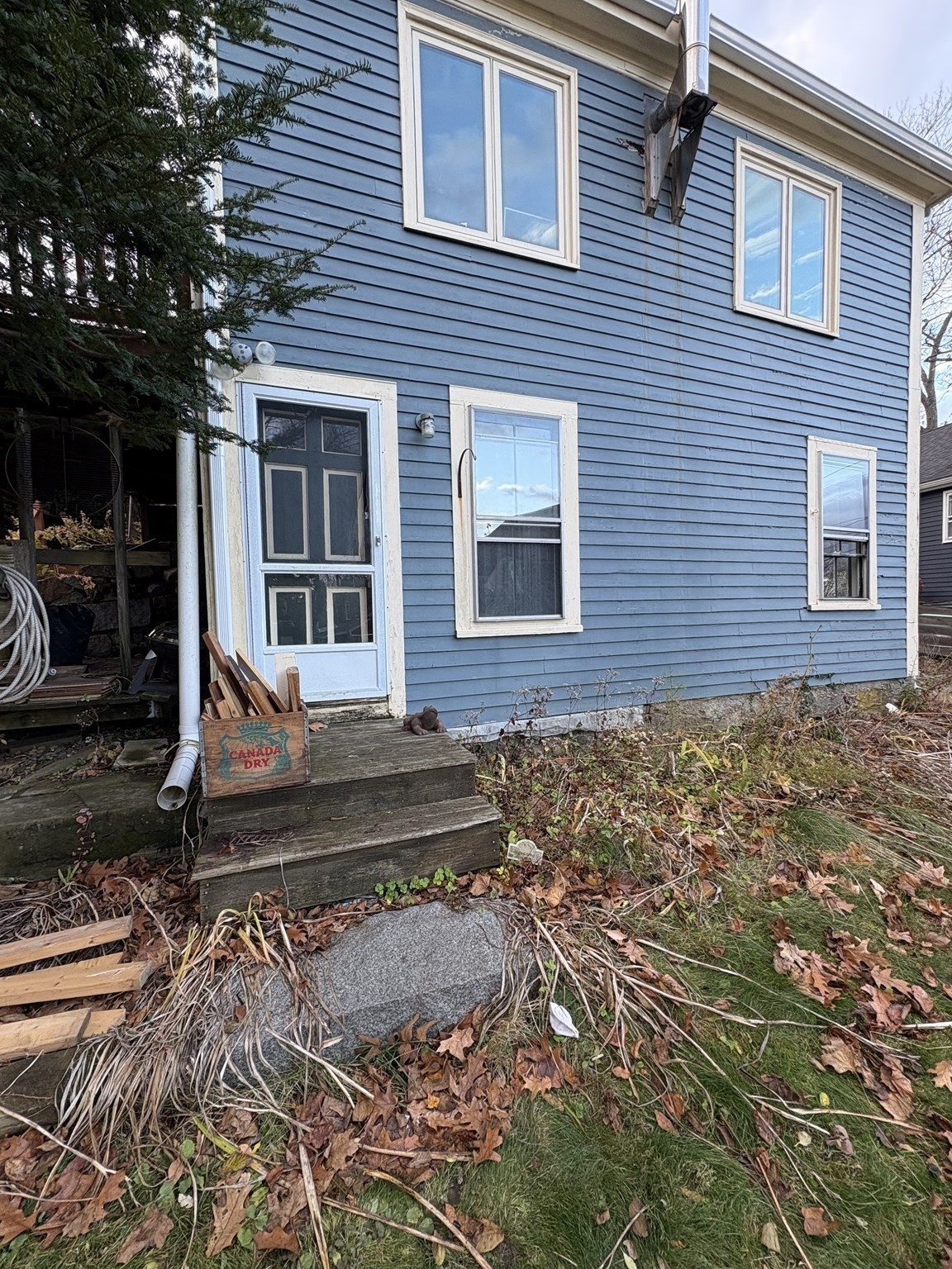 15 Granite St, Rockport, MA 01966 - Image 2