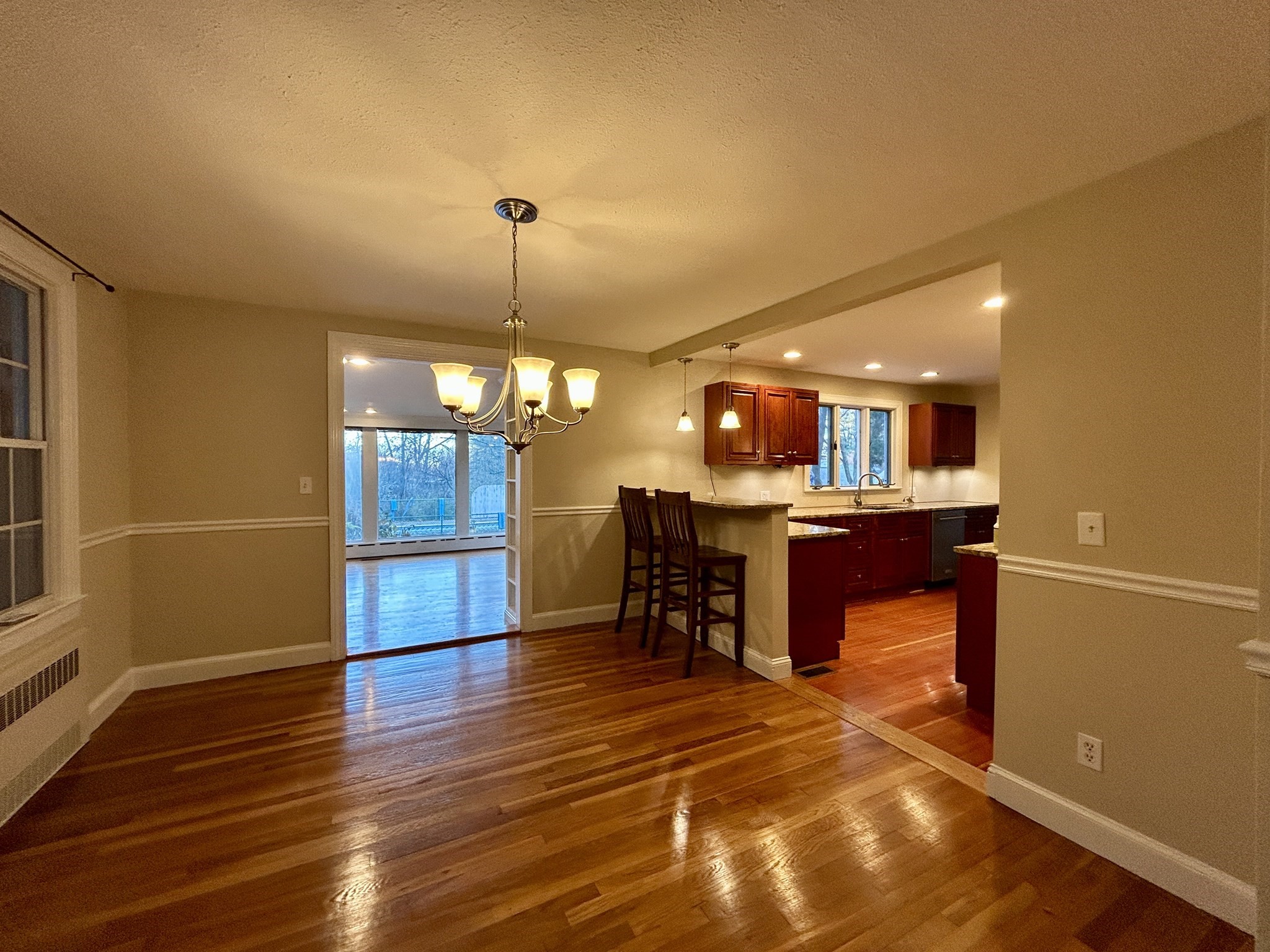 179 Central Park Dr, Holyoke, MA 01040 - Image 16