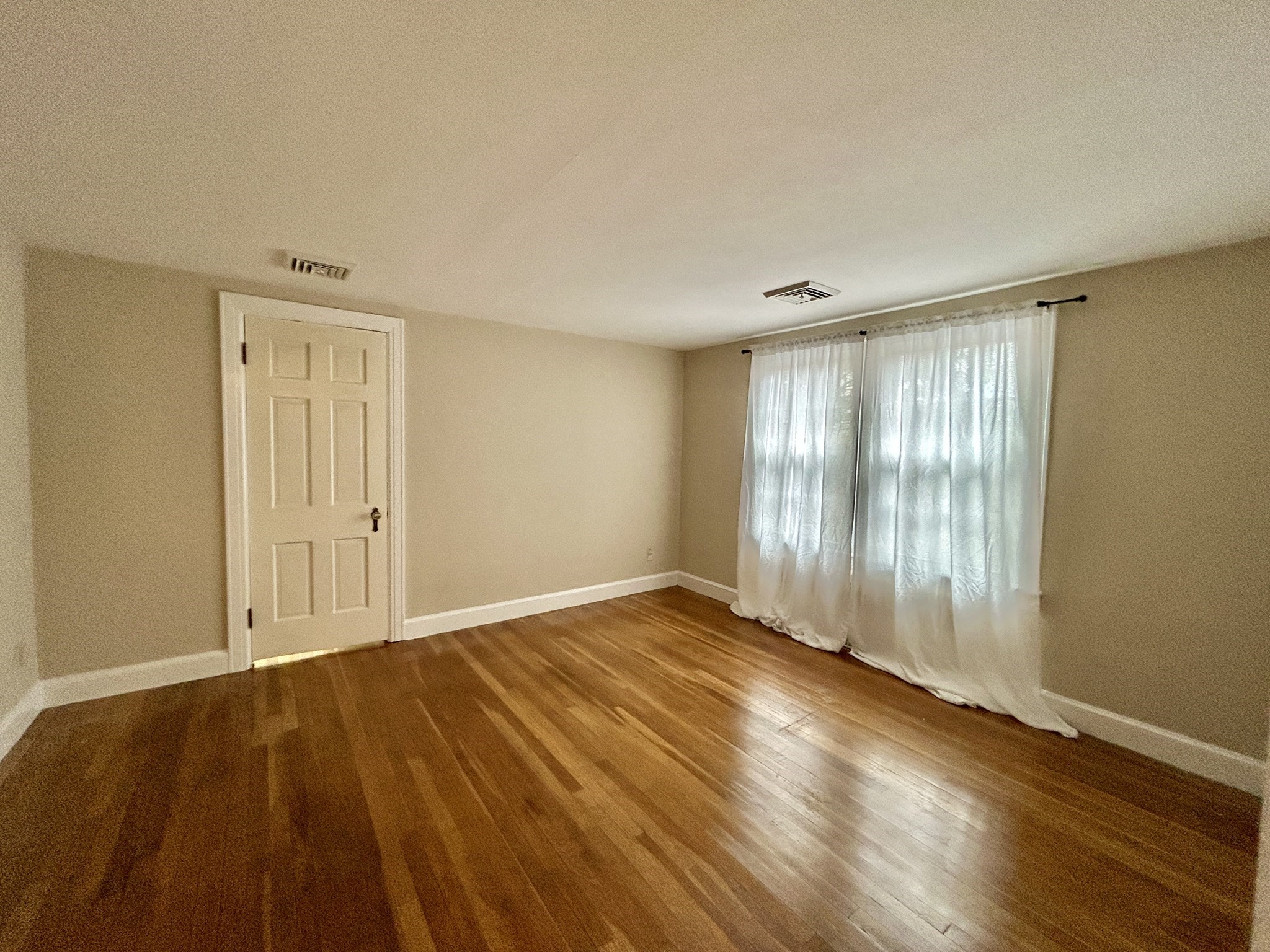 179 Central Park Dr, Holyoke, MA 01040 - Image 34