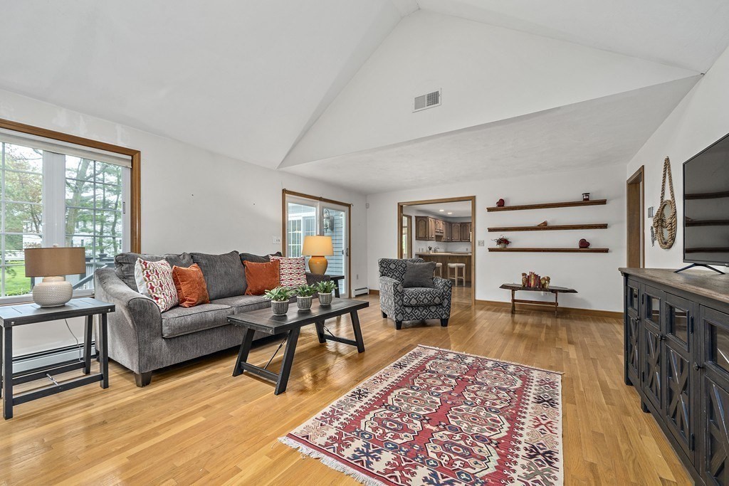 15 Kensington Dr, Canton, MA 02021 - Image 9