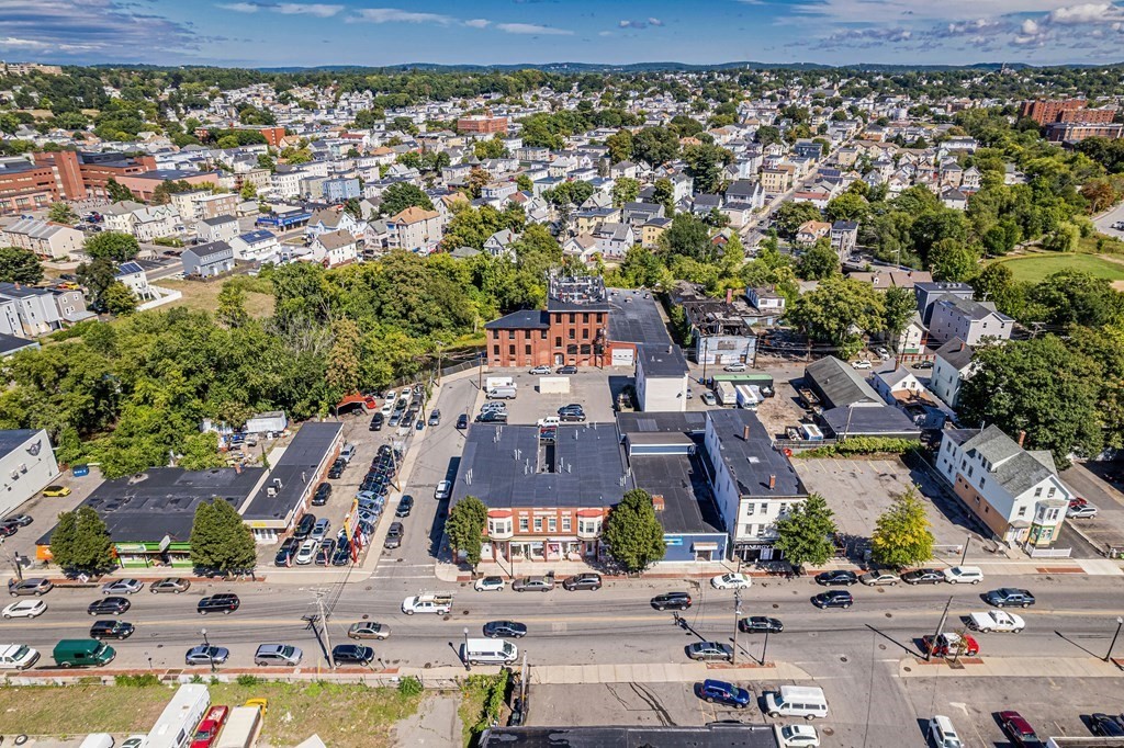 81 Holly Street, Lawrence, MA 01841 - Image 4