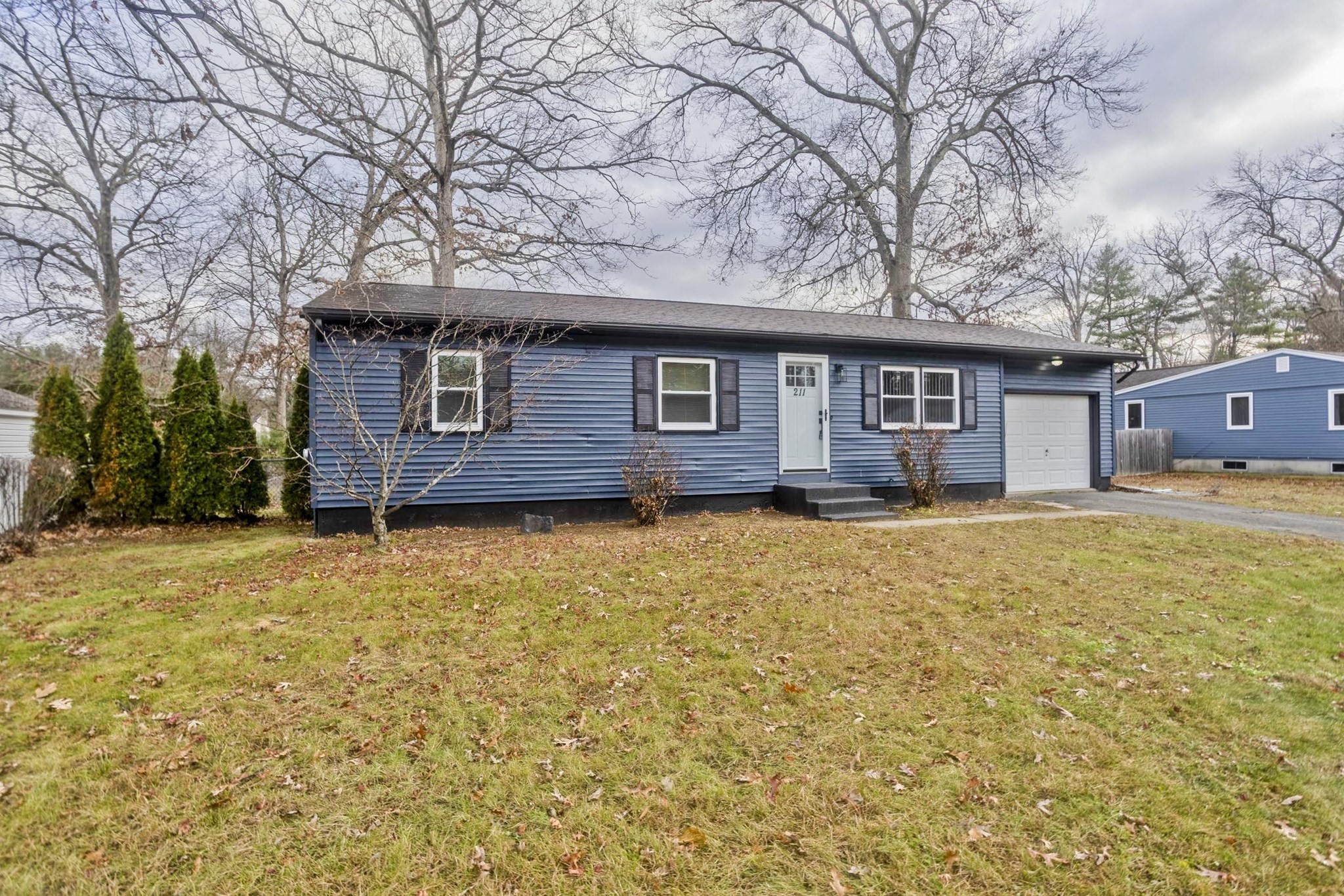 211 Glenoak Drive, Springfield, MA 01129 - Image 2