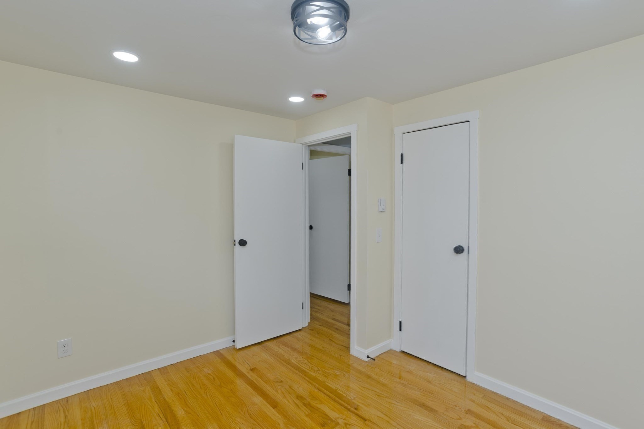 211 Glenoak Drive, Springfield, MA 01129 - Image 20