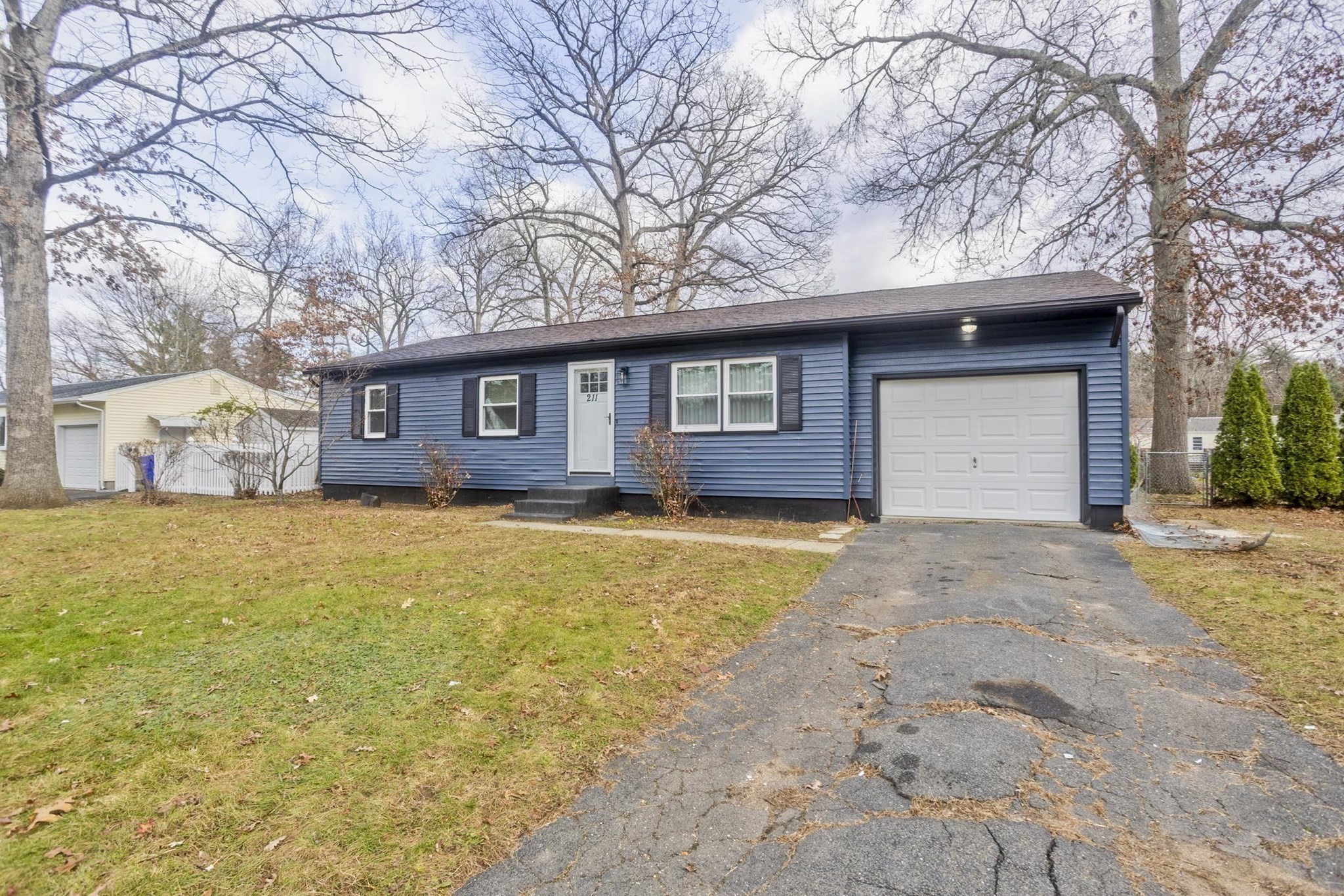 211 Glenoak Drive, Springfield, MA 01129 - Image 3