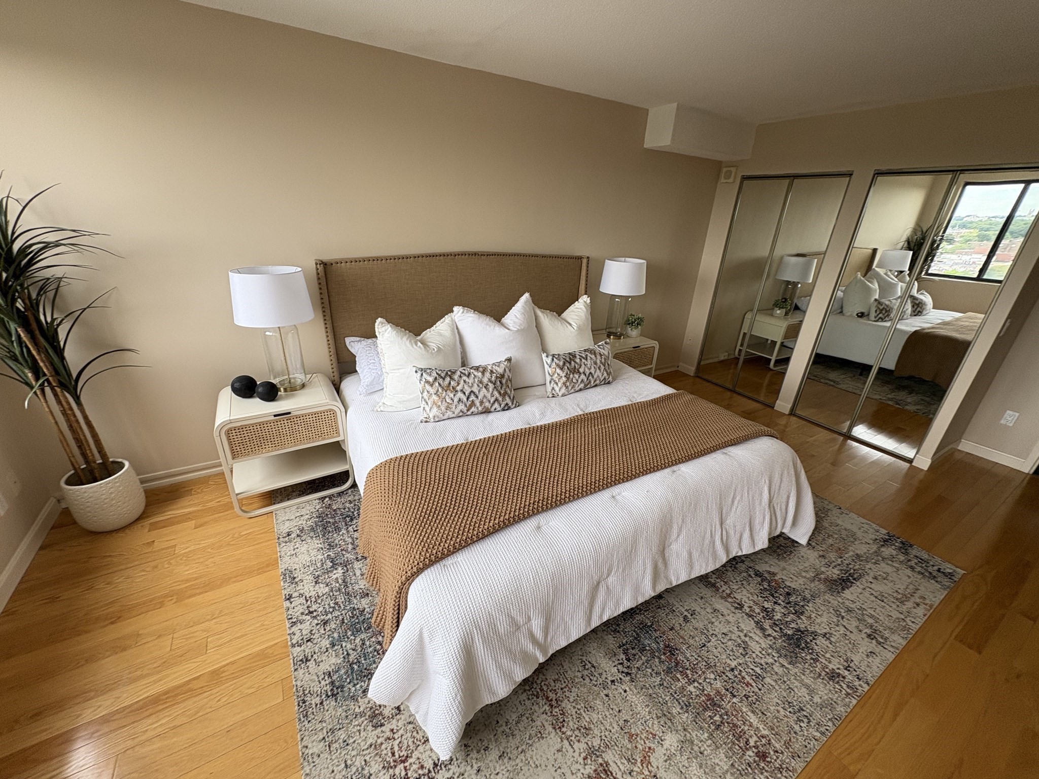 1731 Beacon St Unit 1502, Brookline, MA 02445 - Image 17