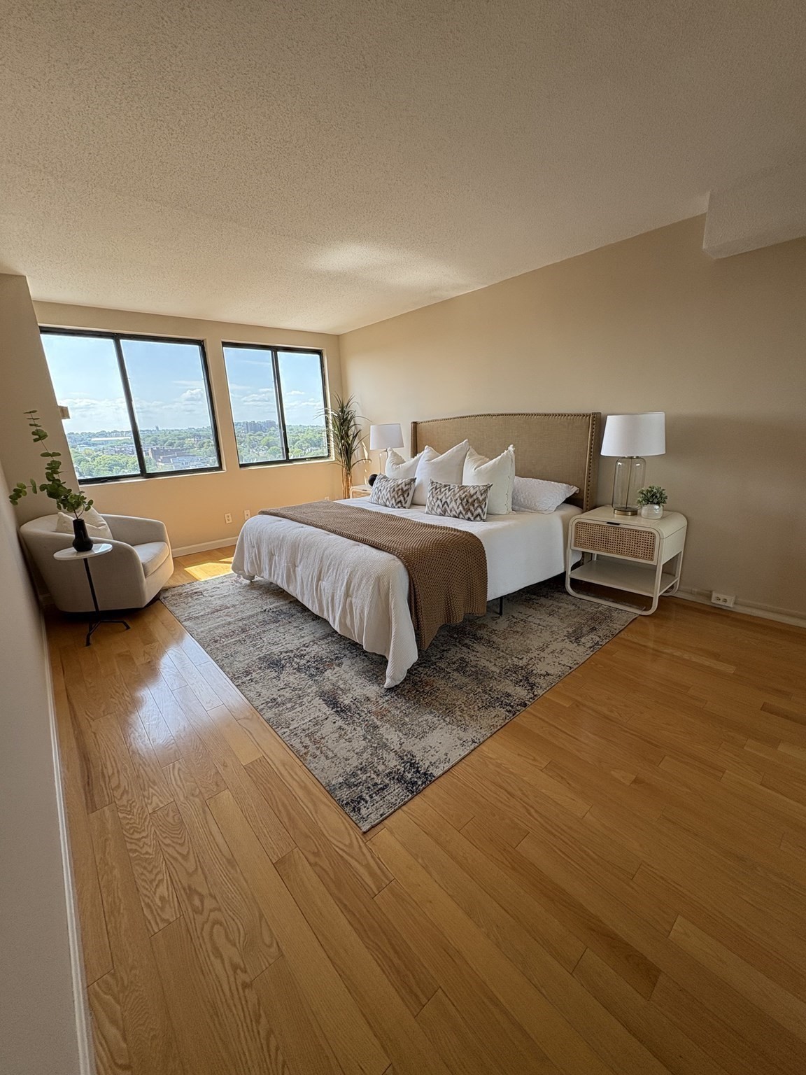 1731 Beacon St Unit 1502, Brookline, MA 02445 - Image 18