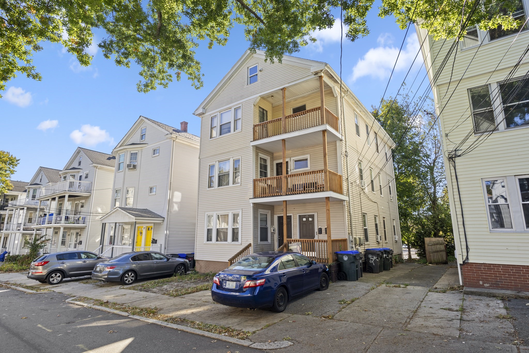 23 Richter St, Providence, RI 02908 - Image 2